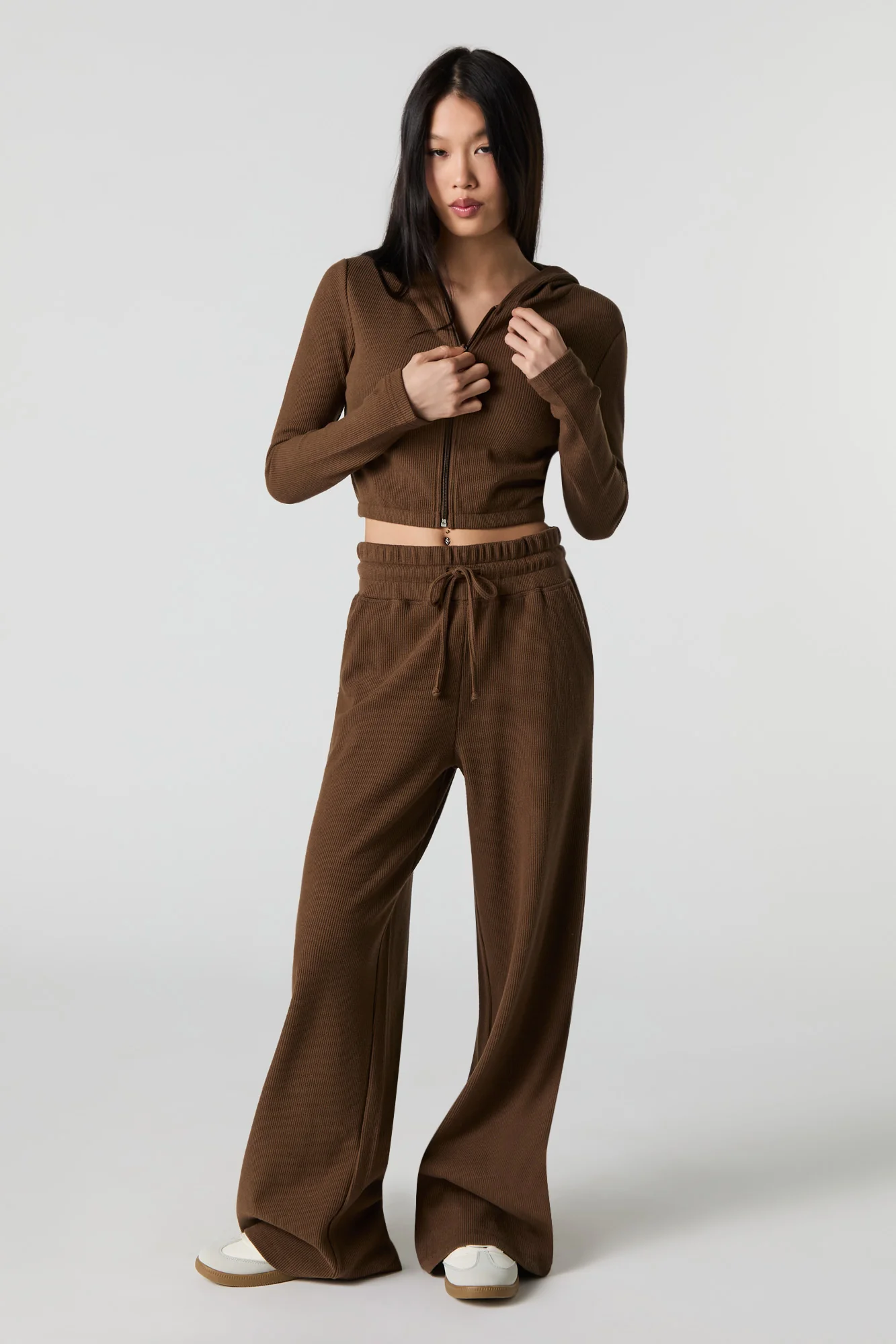 Ribbed Fleece Zip-Up Cropped Hoodie - Image 12