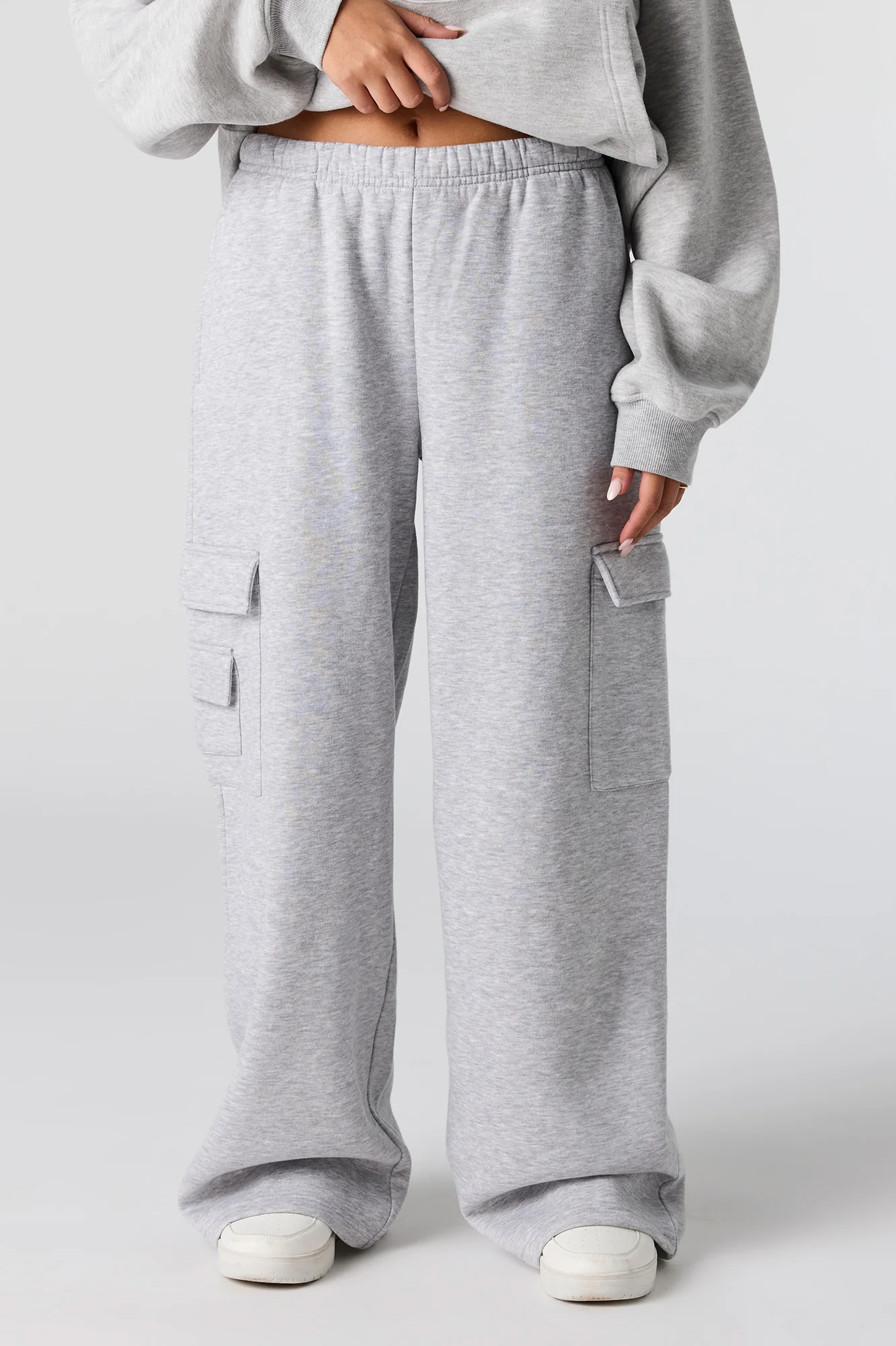 Ultra Wide Fleece Cargo Sweatpant - Image 11