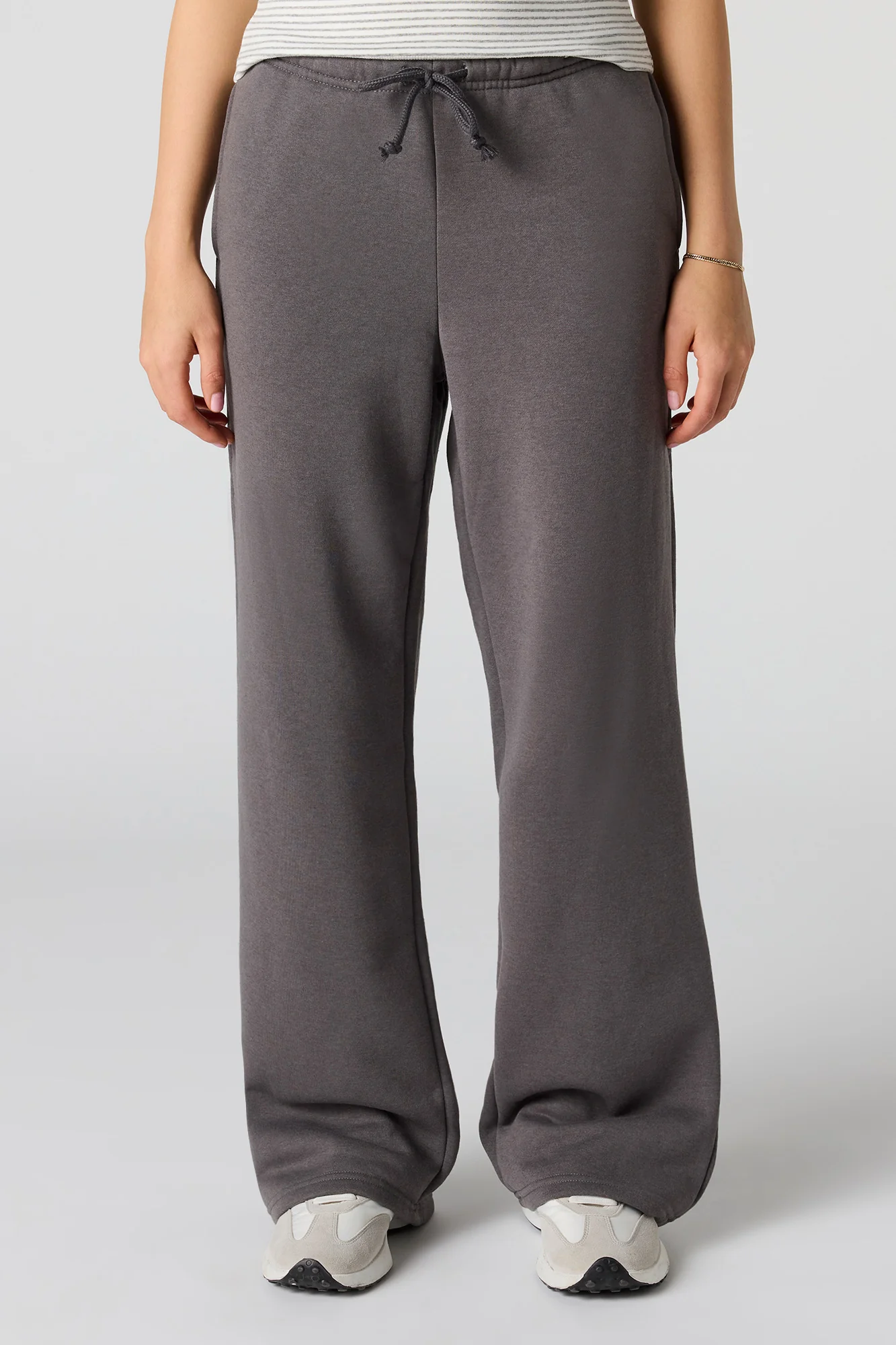 Fleece Low Rise Baggy Sweatpant - Image 5
