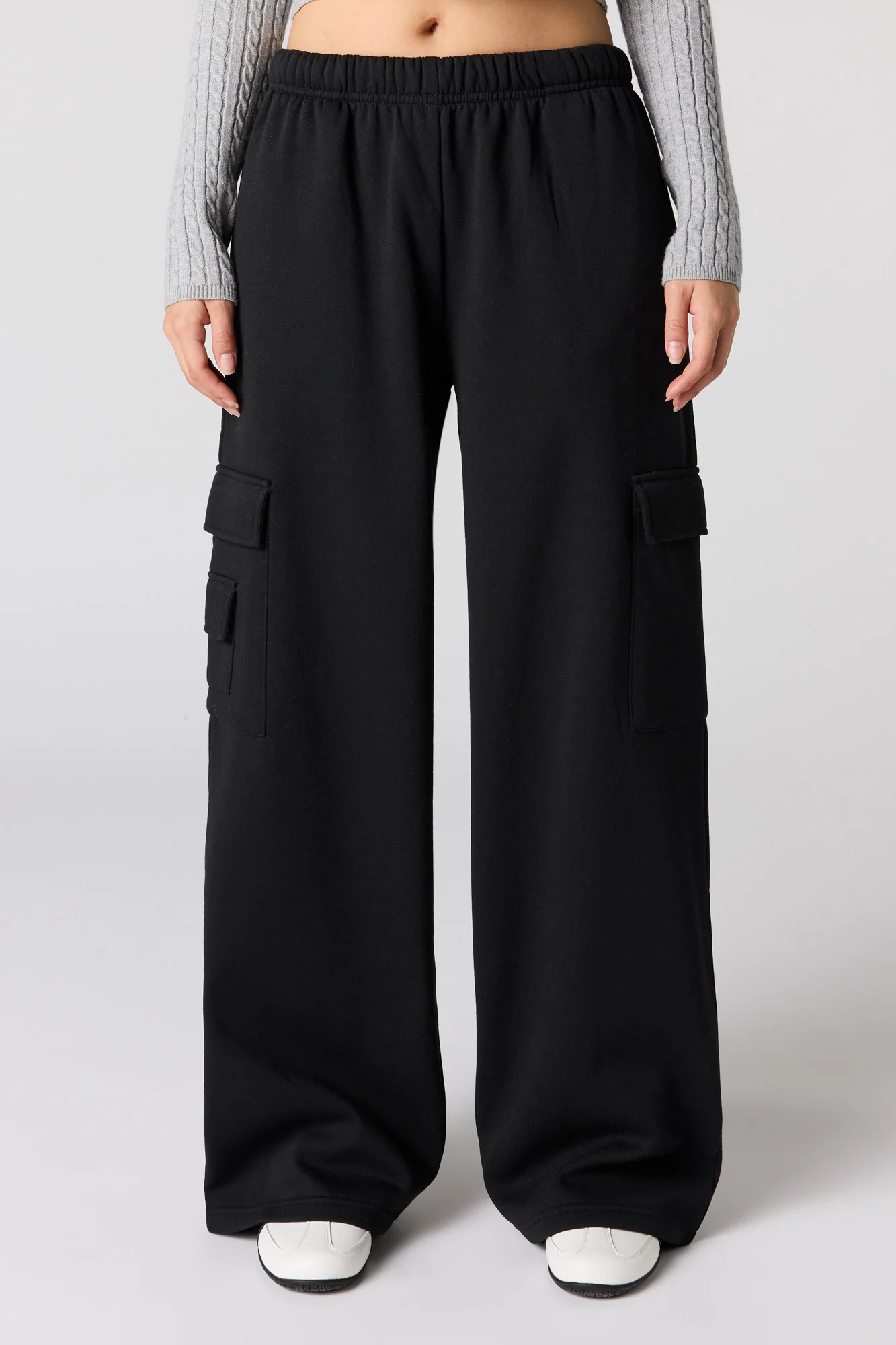 Fleece Ultra Wide Leg Cargo Sweatpant - Image 5