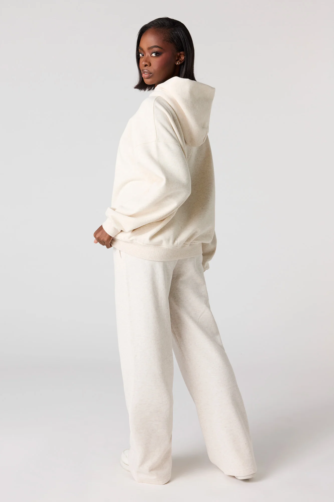 Low Rise Baggy Fleece Sweatpant - Image 3