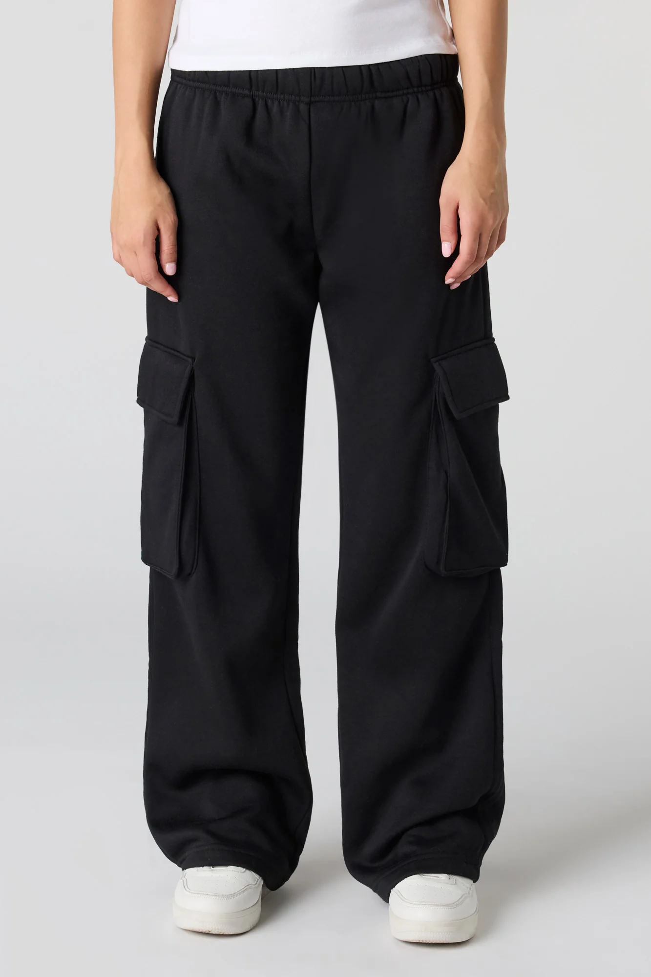 Fleece Wide Leg Cargo Sweatpant - Image 5