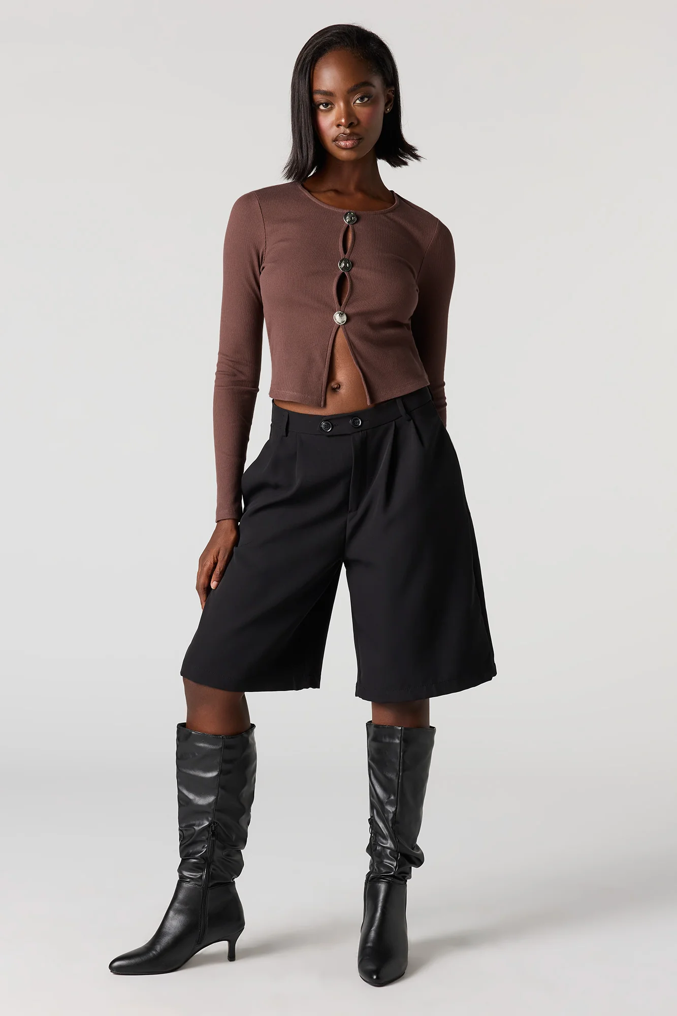 Ribbed Metal Button Long Sleeve Top - Image 10