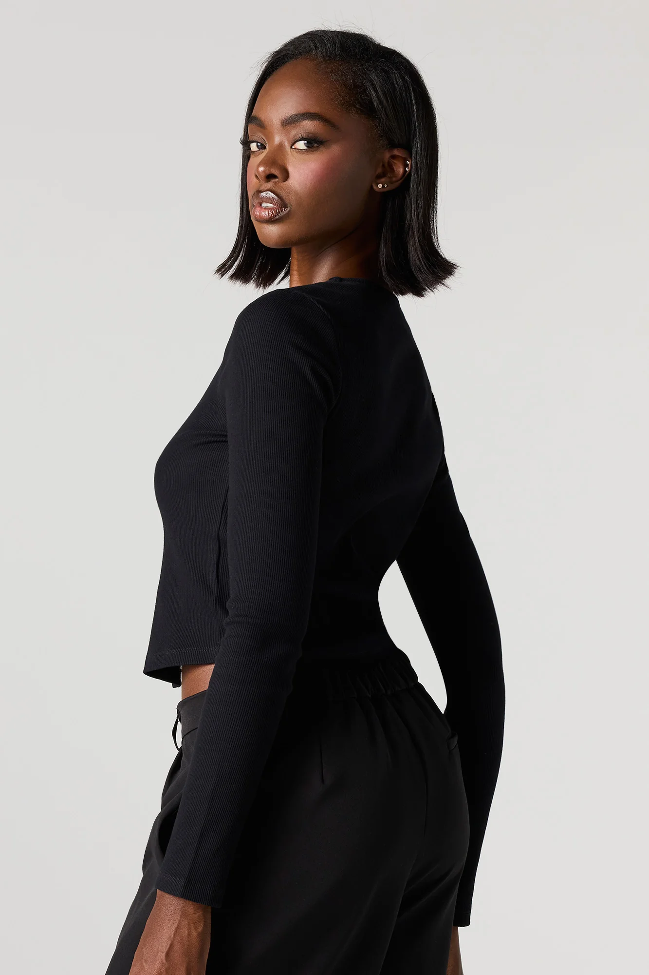 Ribbed Metal Button Long Sleeve Top - Image 6