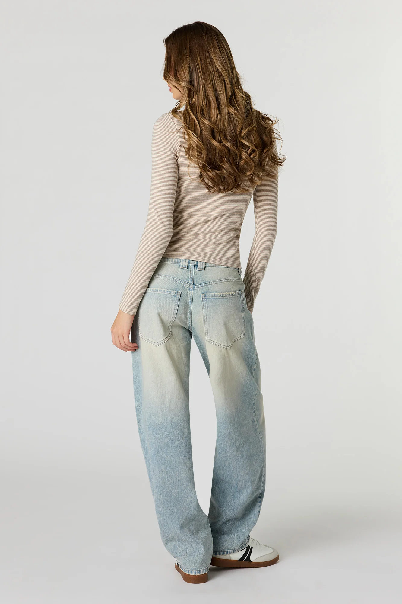 Low Rise Barrel Jean - Image 9