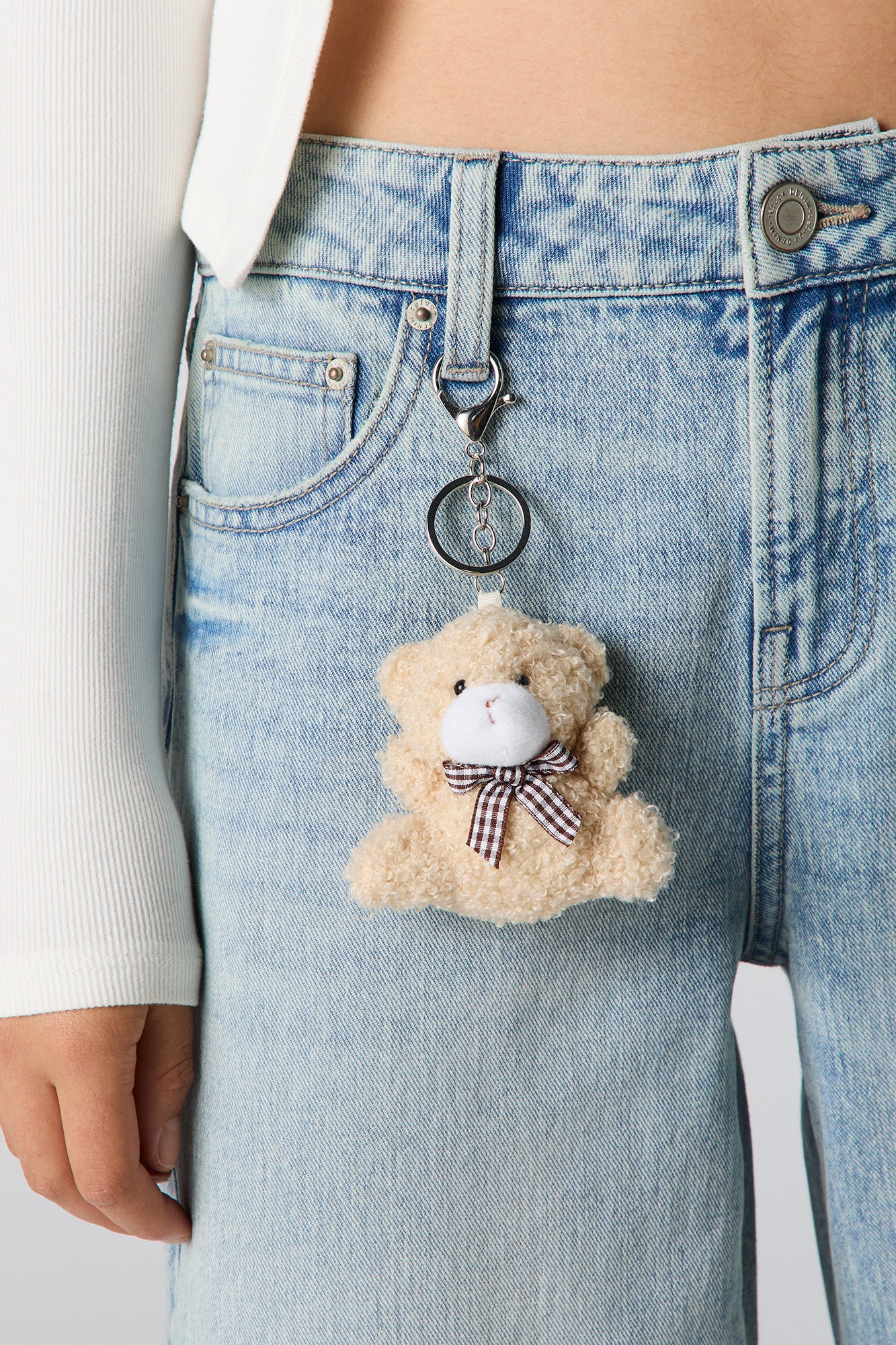 Low Rise Baggy Jean with Charm - Image 10