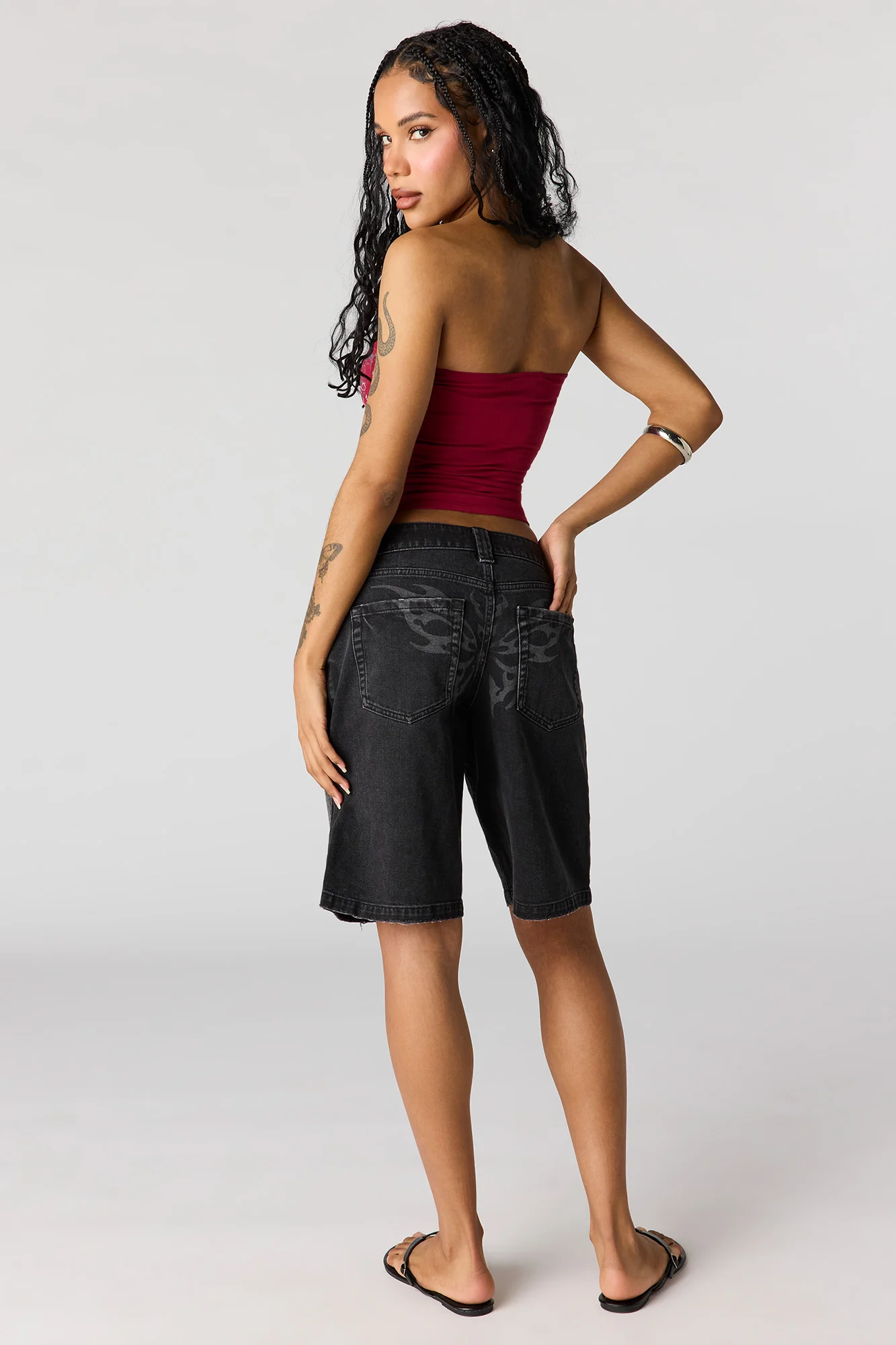 Brooklyn Butterfly Embroidered Low Rise Denim Short - Image 4