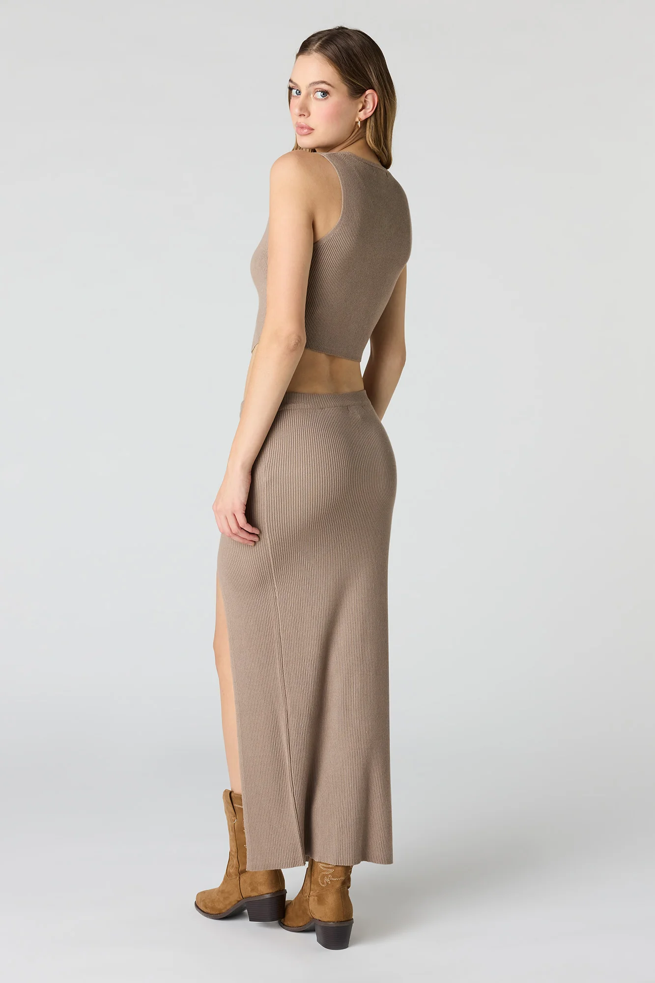 Ribbed Knit Slit Midi Skirt - Image 3