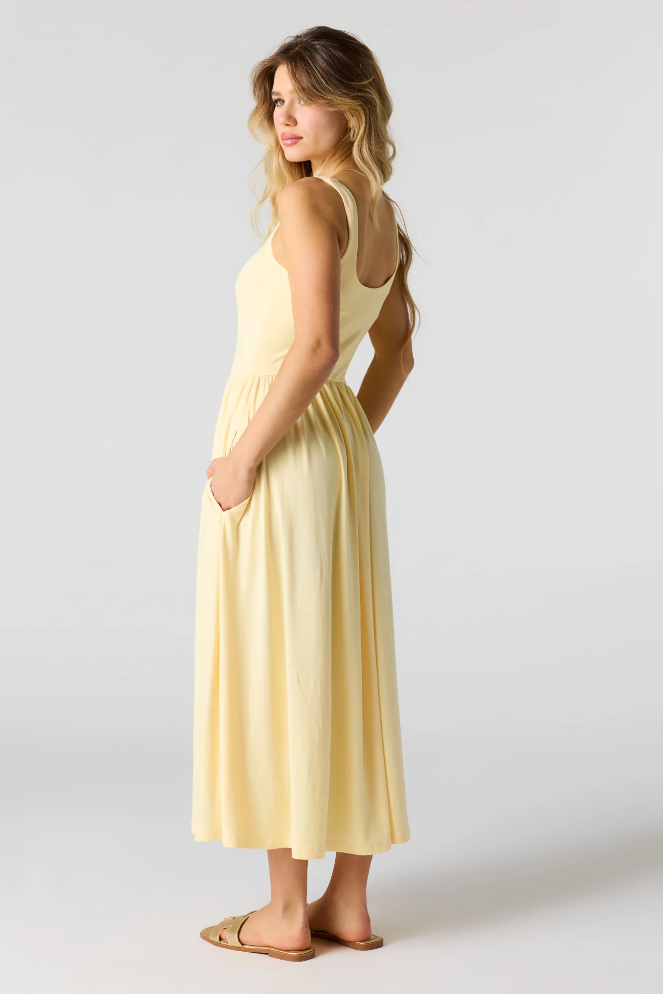 Tank Midi Dress with Pockets - Image 9