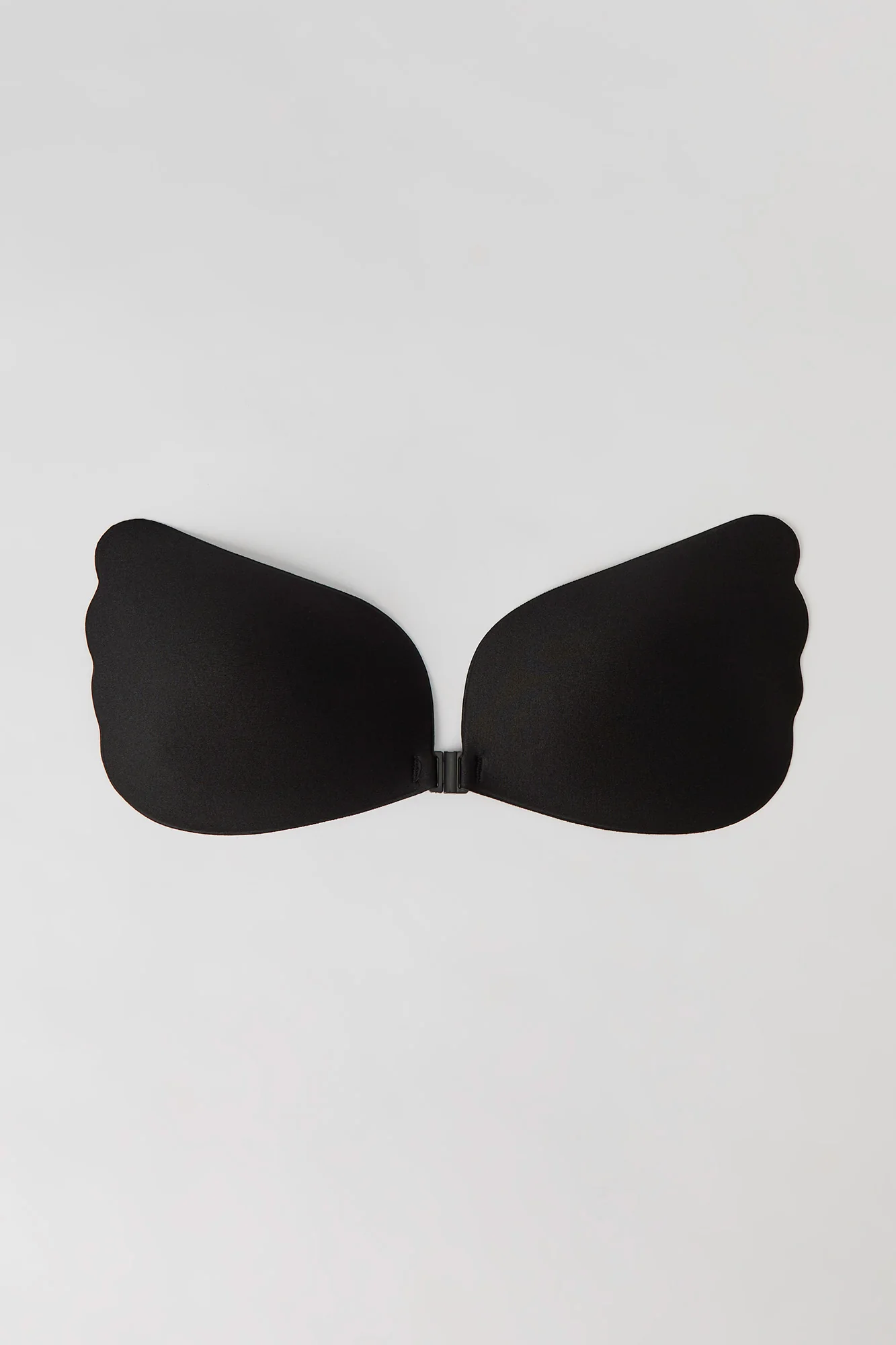 Wing Shaped Adhesive Bra - Image 4