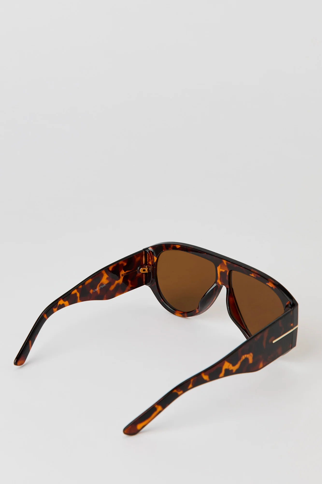Retro Aviator Sunglasses - Image 3
