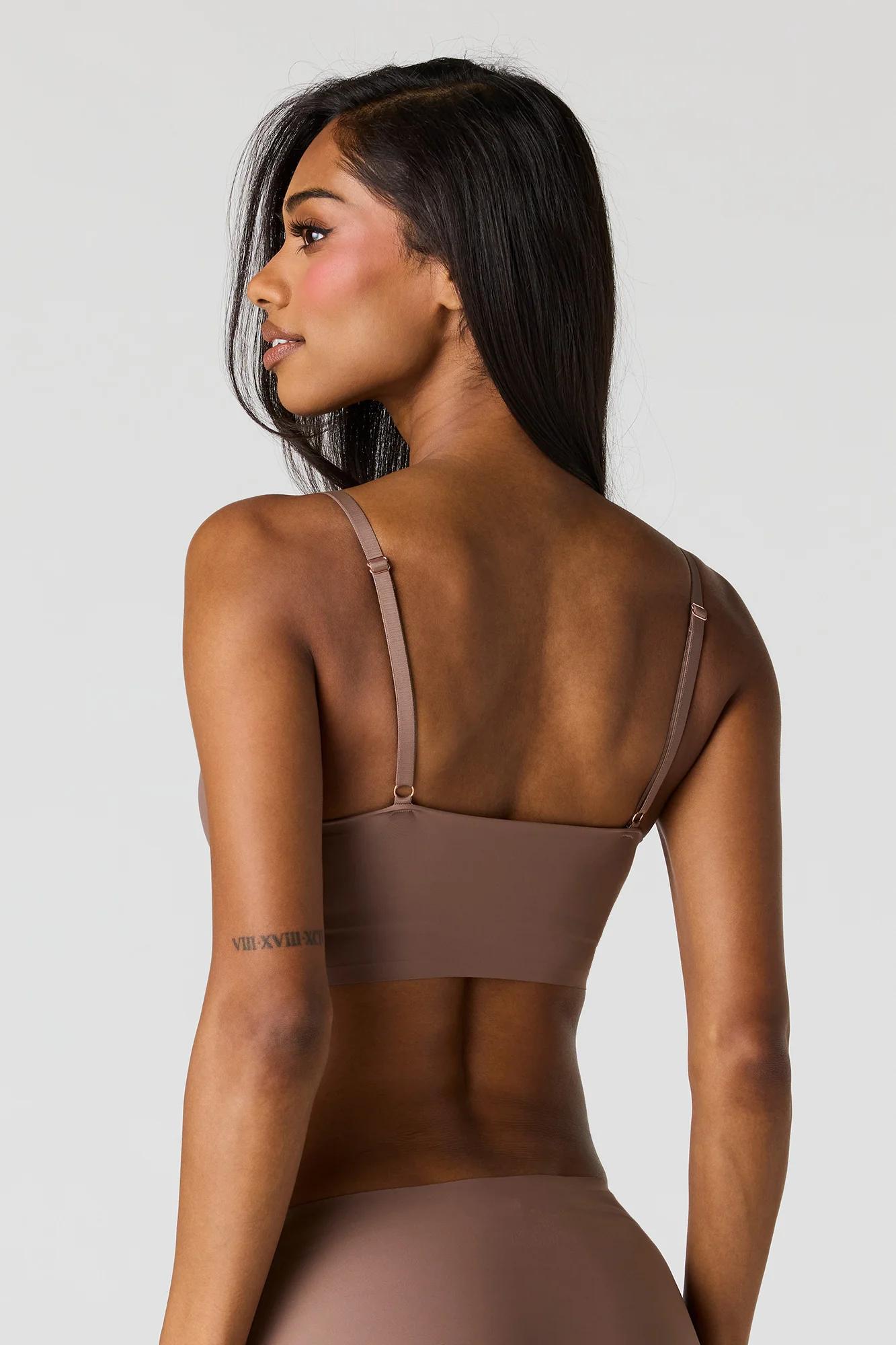 No-Show Tank Bra - Image 15