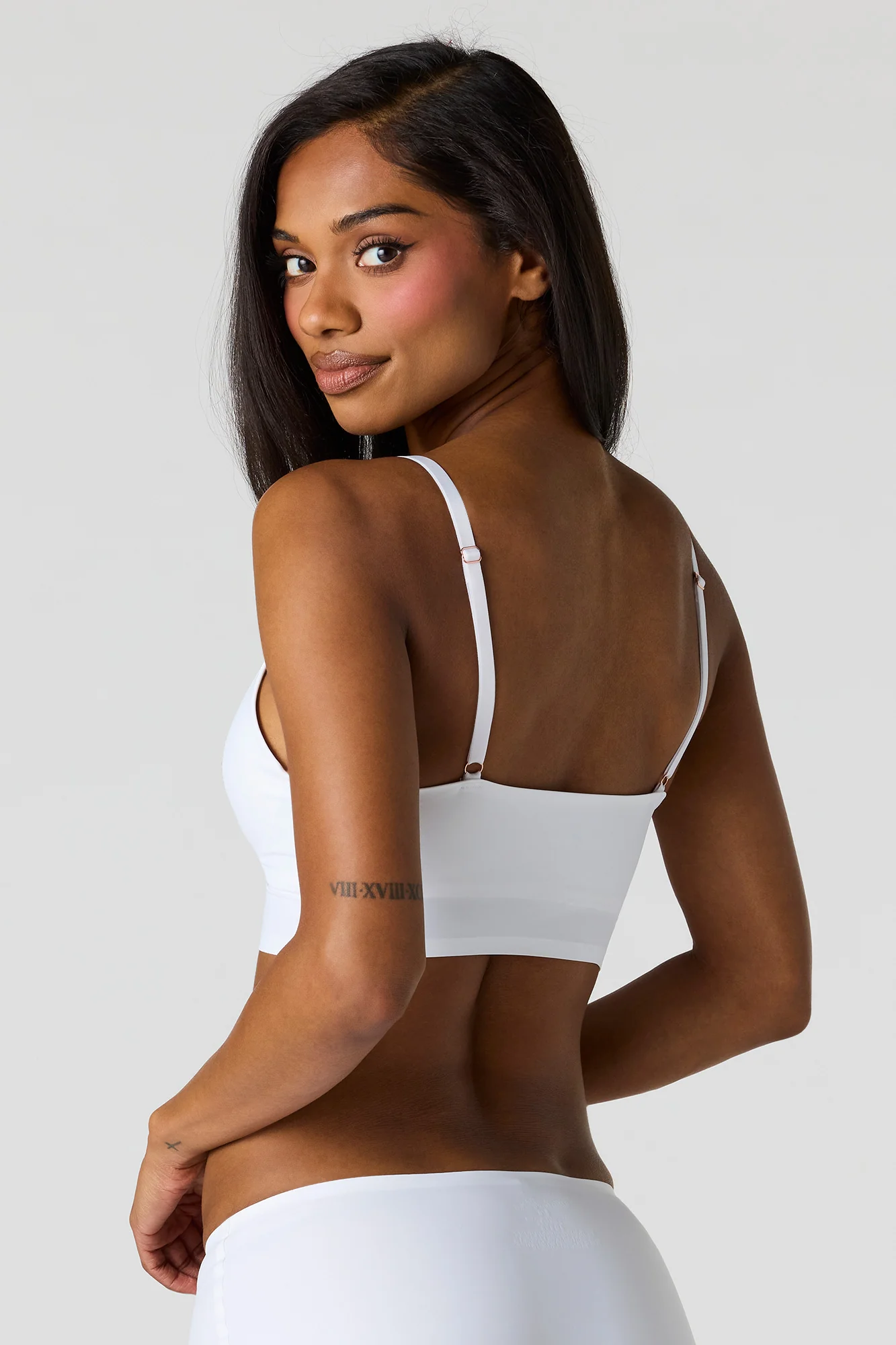 No-Show Tank Bra - Image 9
