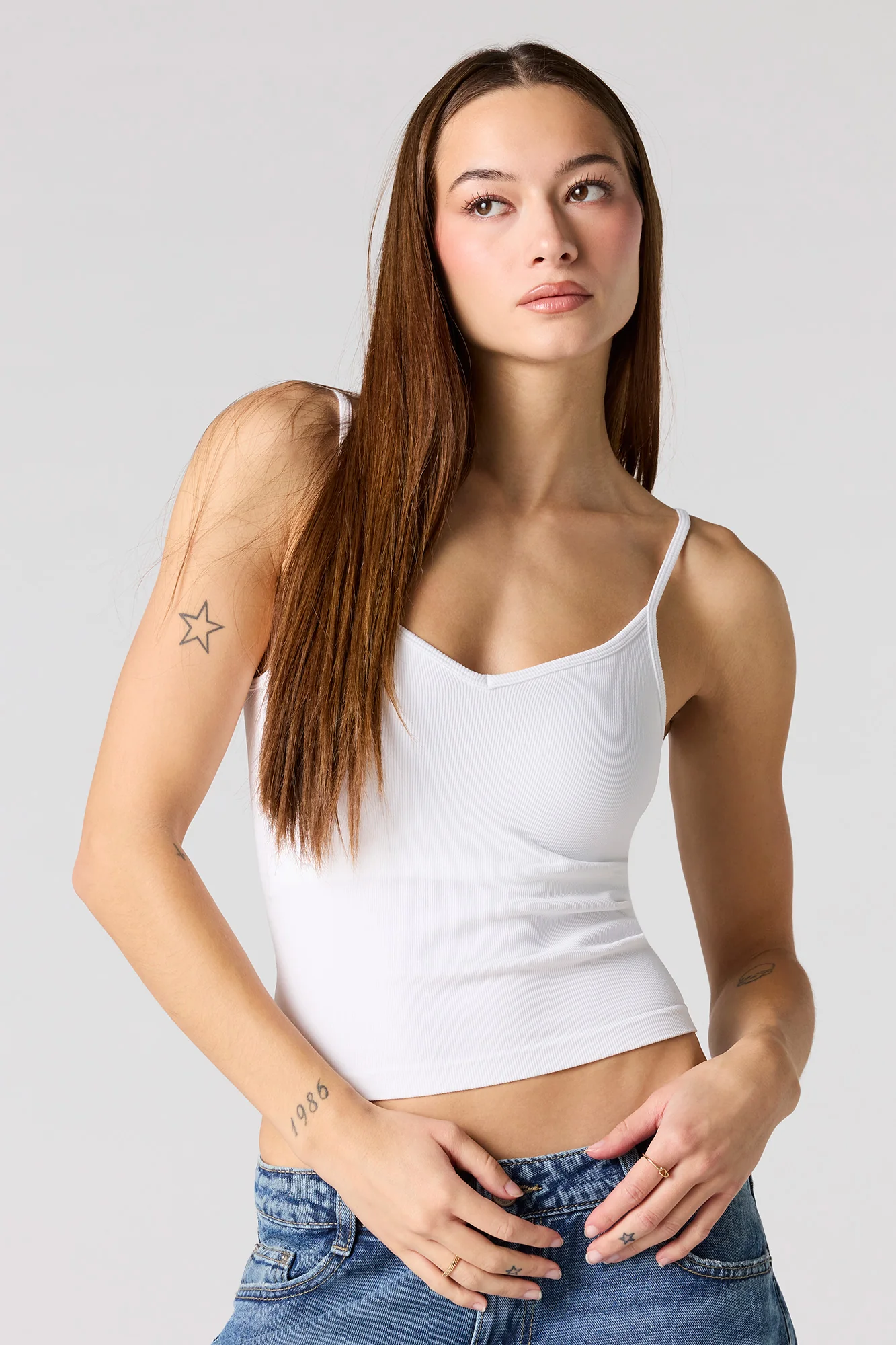 Braless Seamless Ribbed V-Neck Tank - Image 5