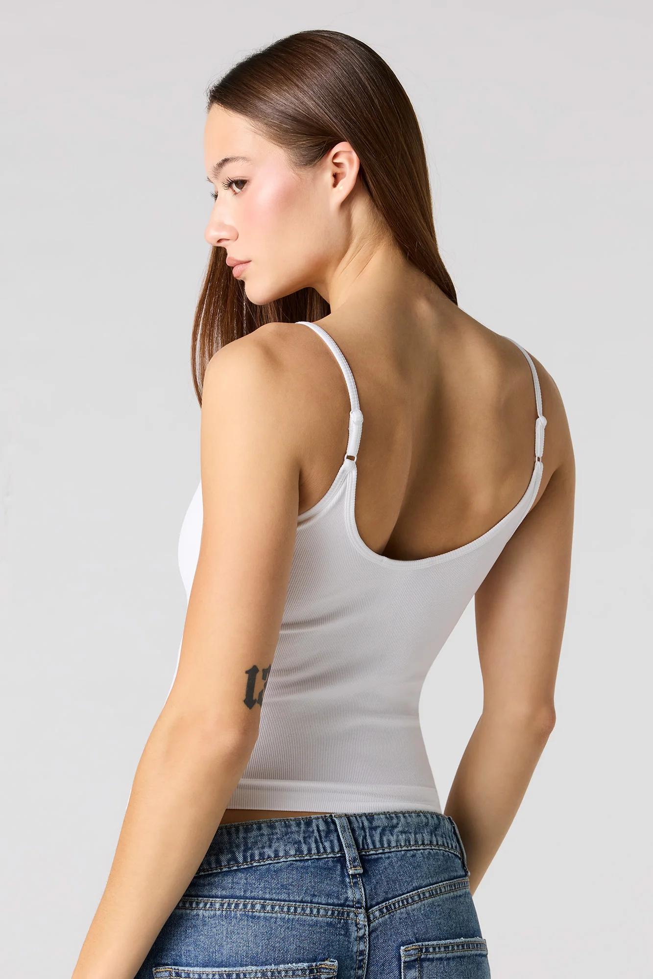 Braless Seamless Ribbed V-Neck Tank - Image 6