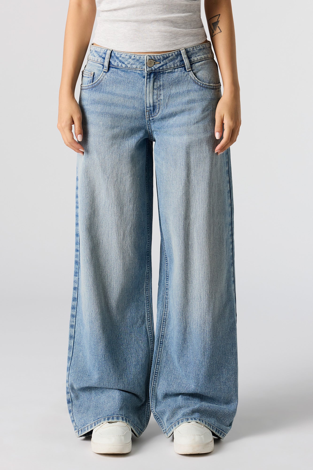 Low Rise Baggy Medium Jean - Image 2