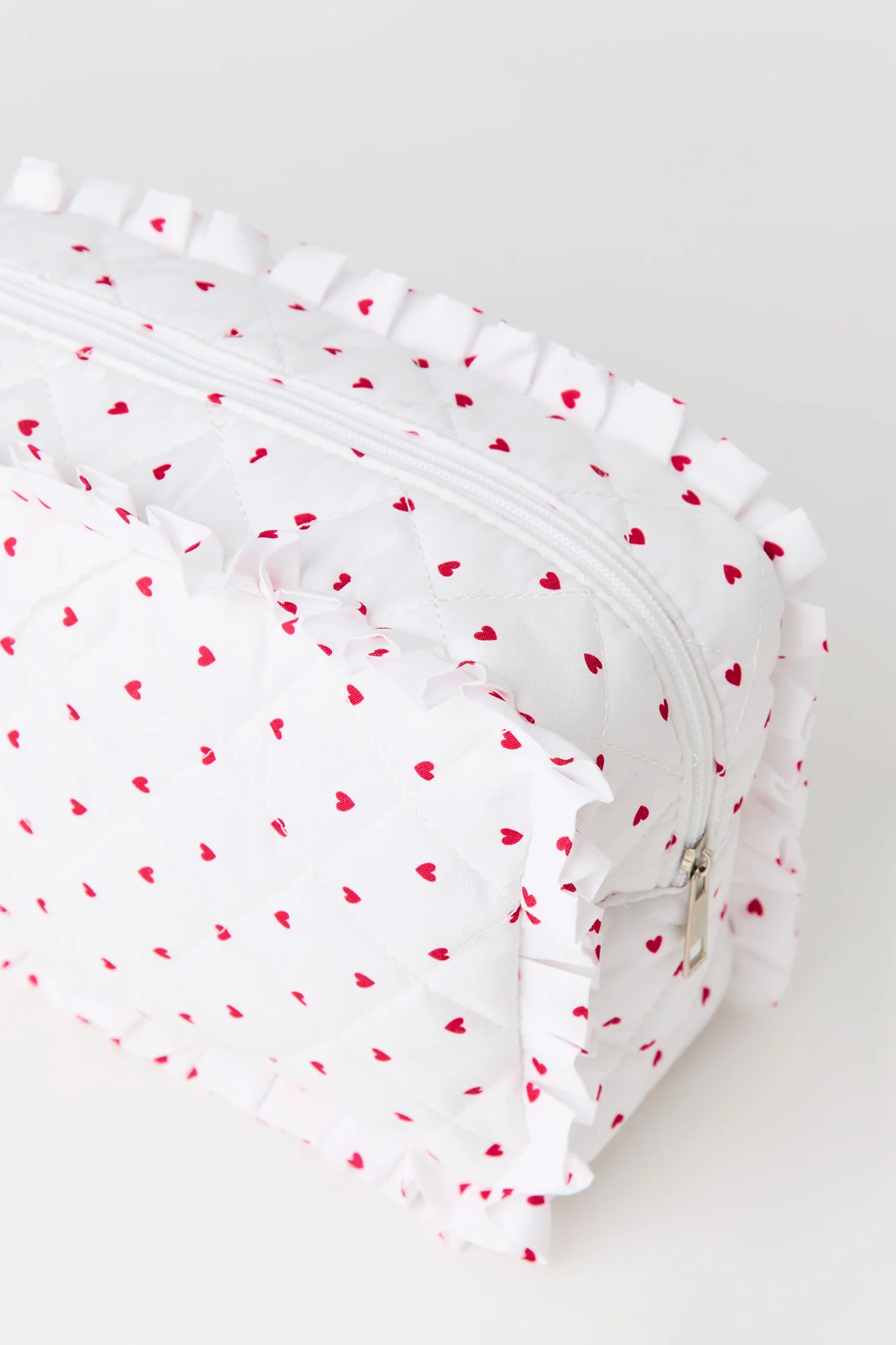 Ruffle Makeup Bag - Image 7