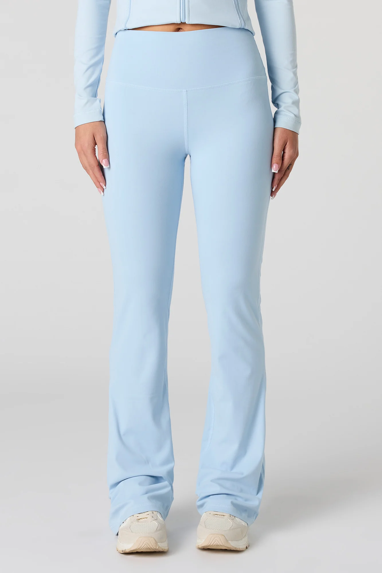 Active Flare Back Pocket Legging - Image 2
