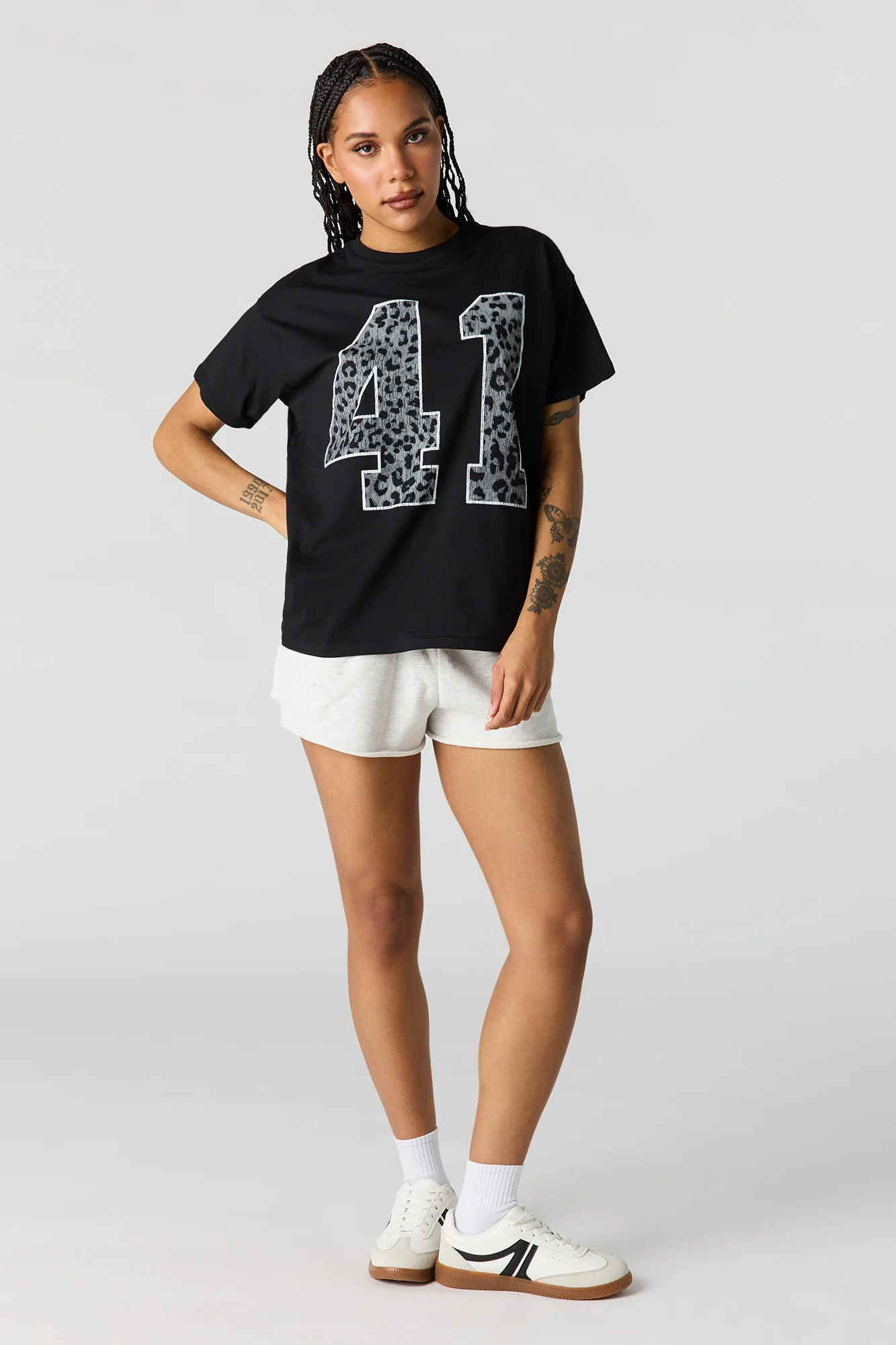 Graphic Boyfriend T-Shirt - Image 5