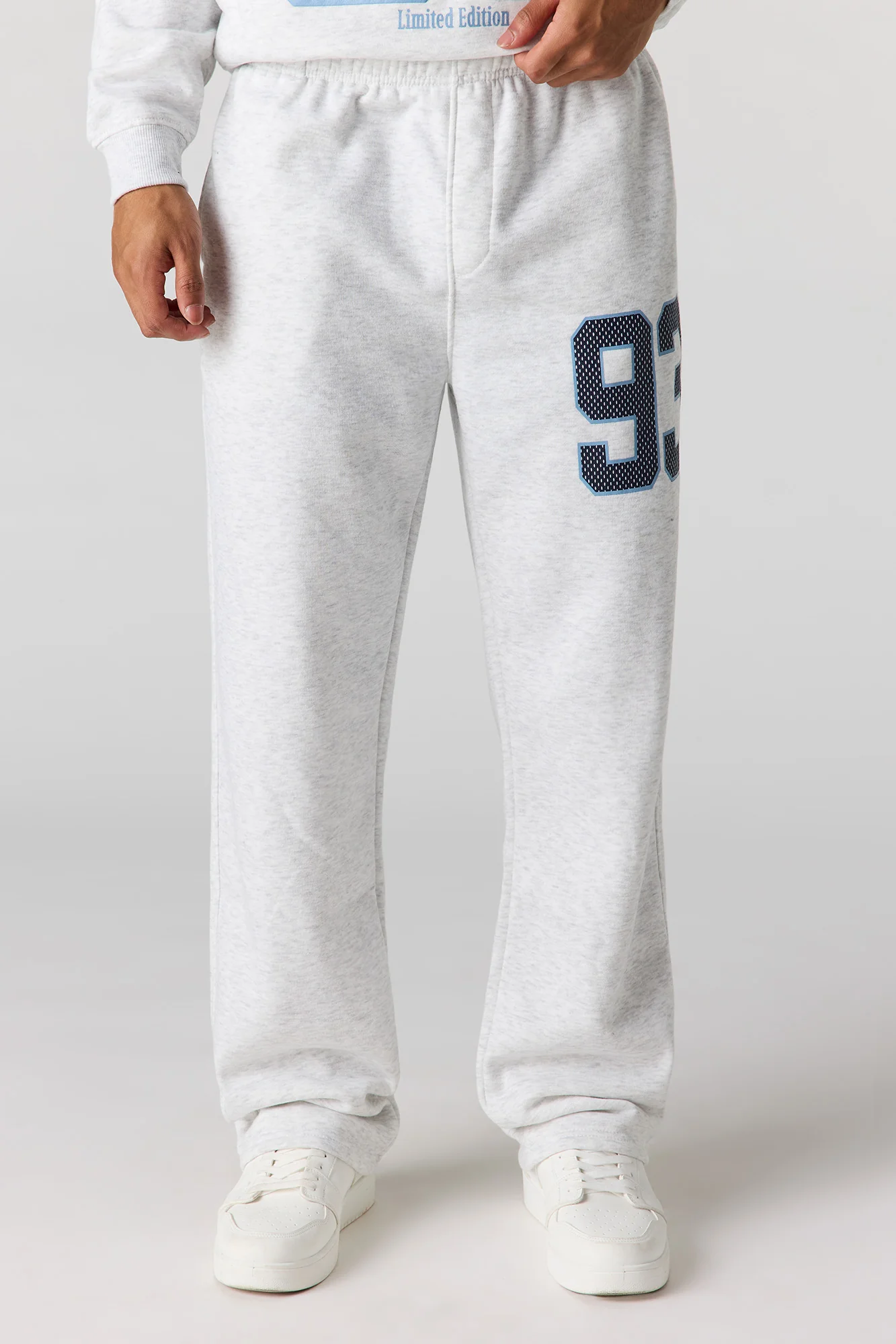 Graphic Baggy Fleece Sweatpant - Image 7