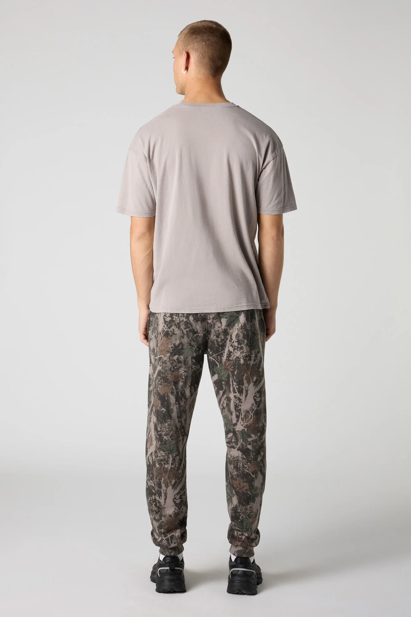 Fleece Jogger - Image 12