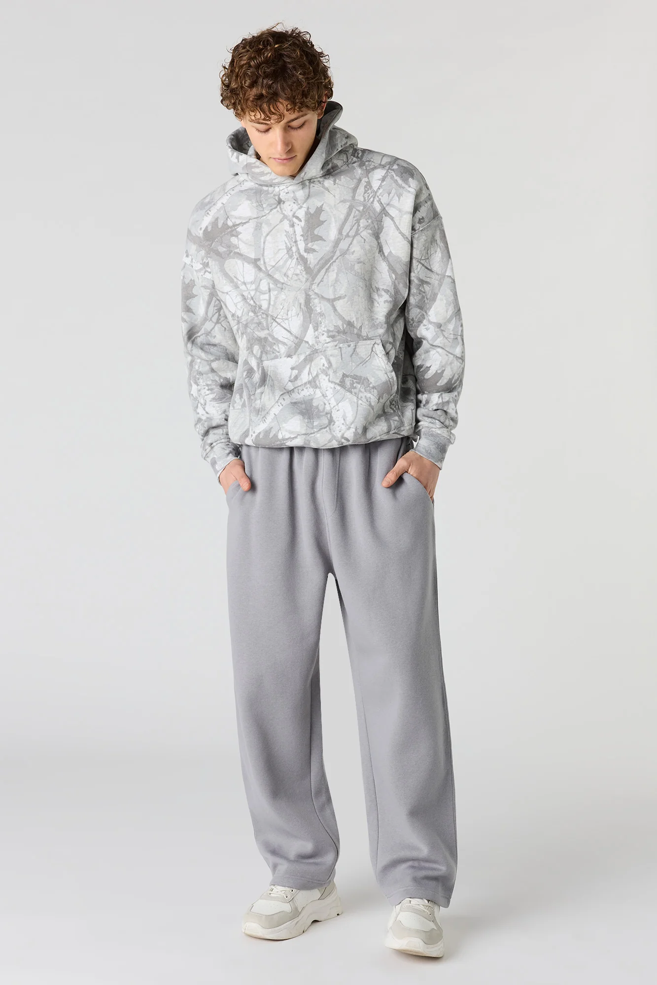 Skater Sweatpant - Image 9
