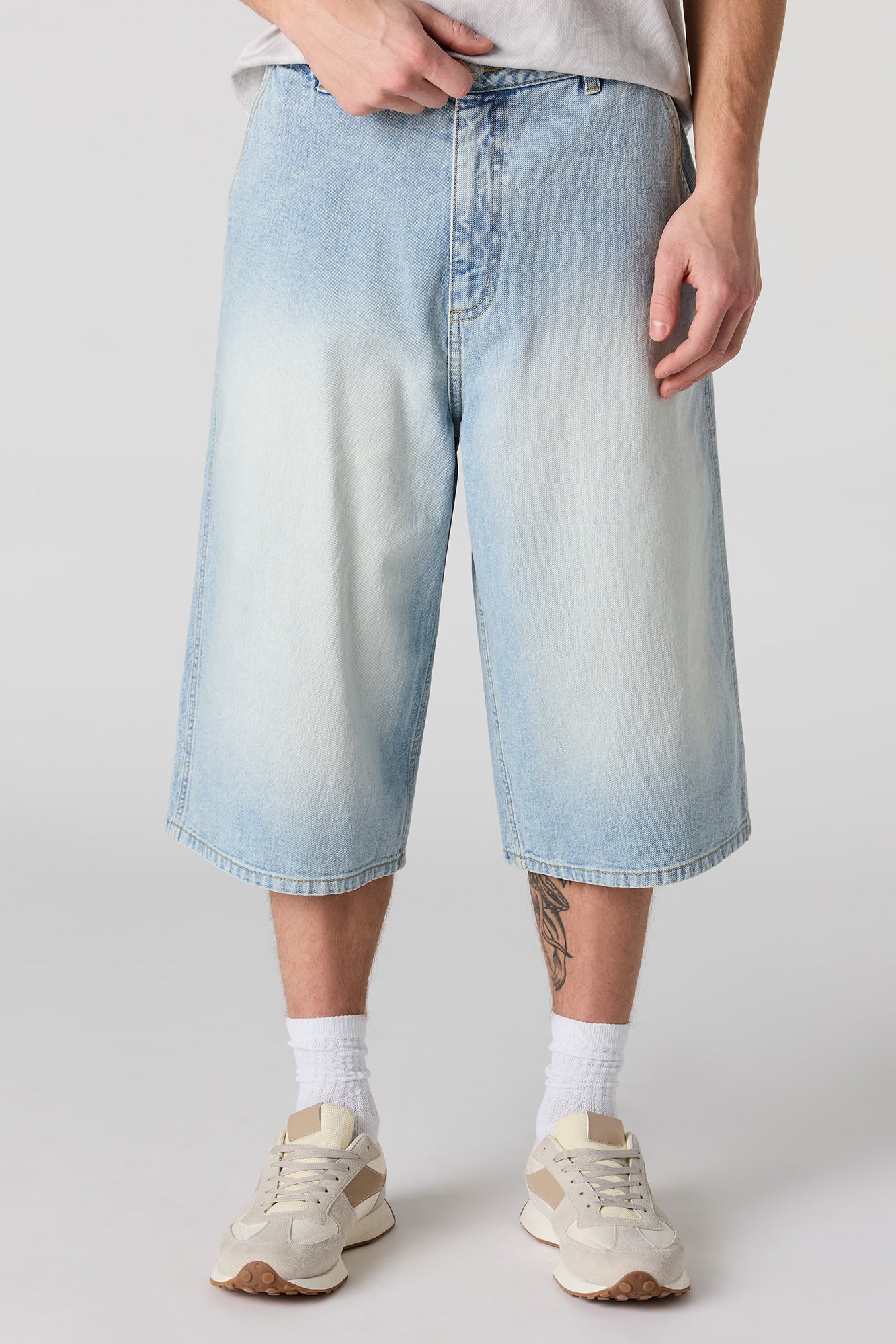 Super Baggy Denim Short