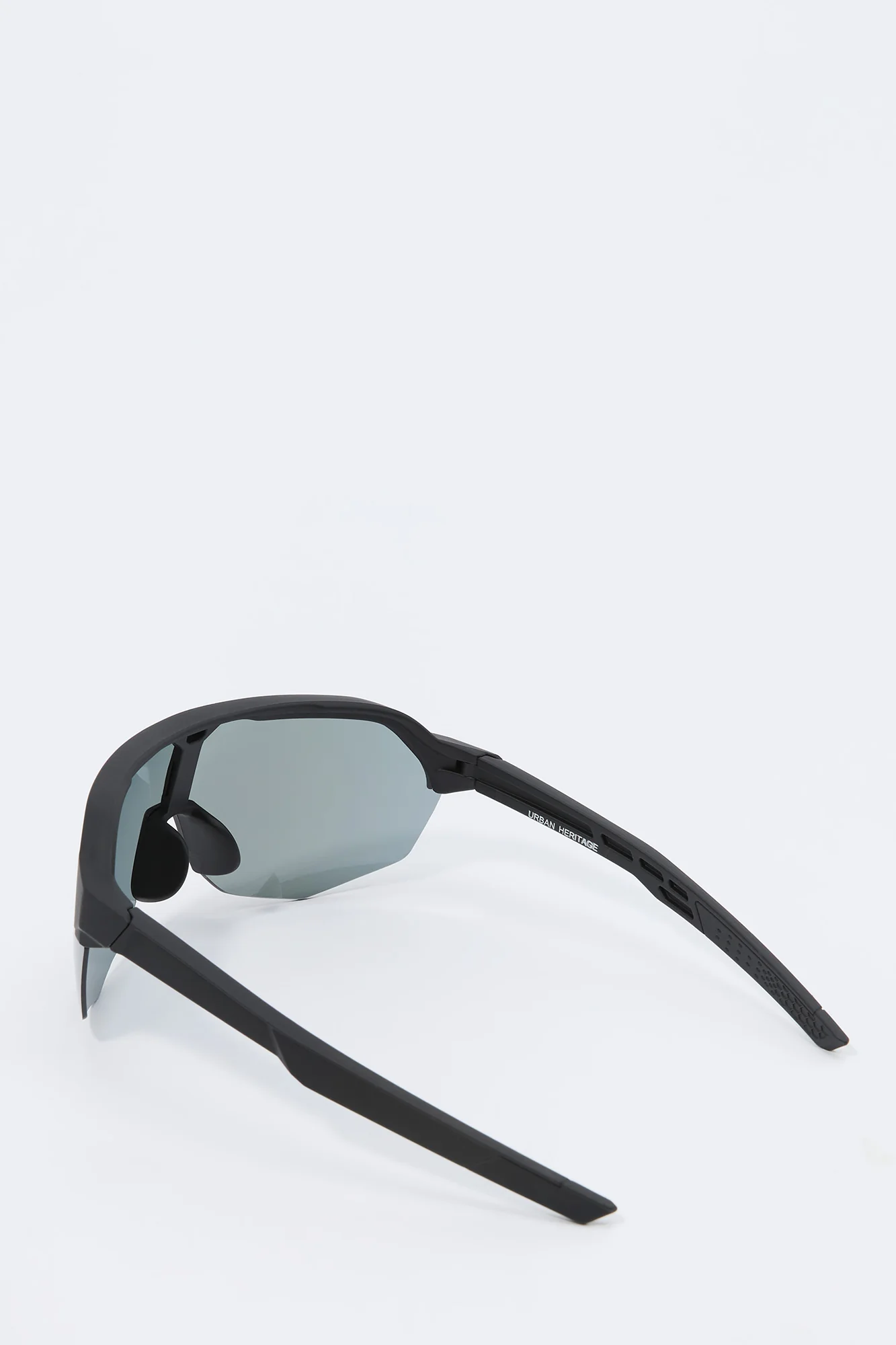 Lunettes de soleil avec verres courbés - Image 6