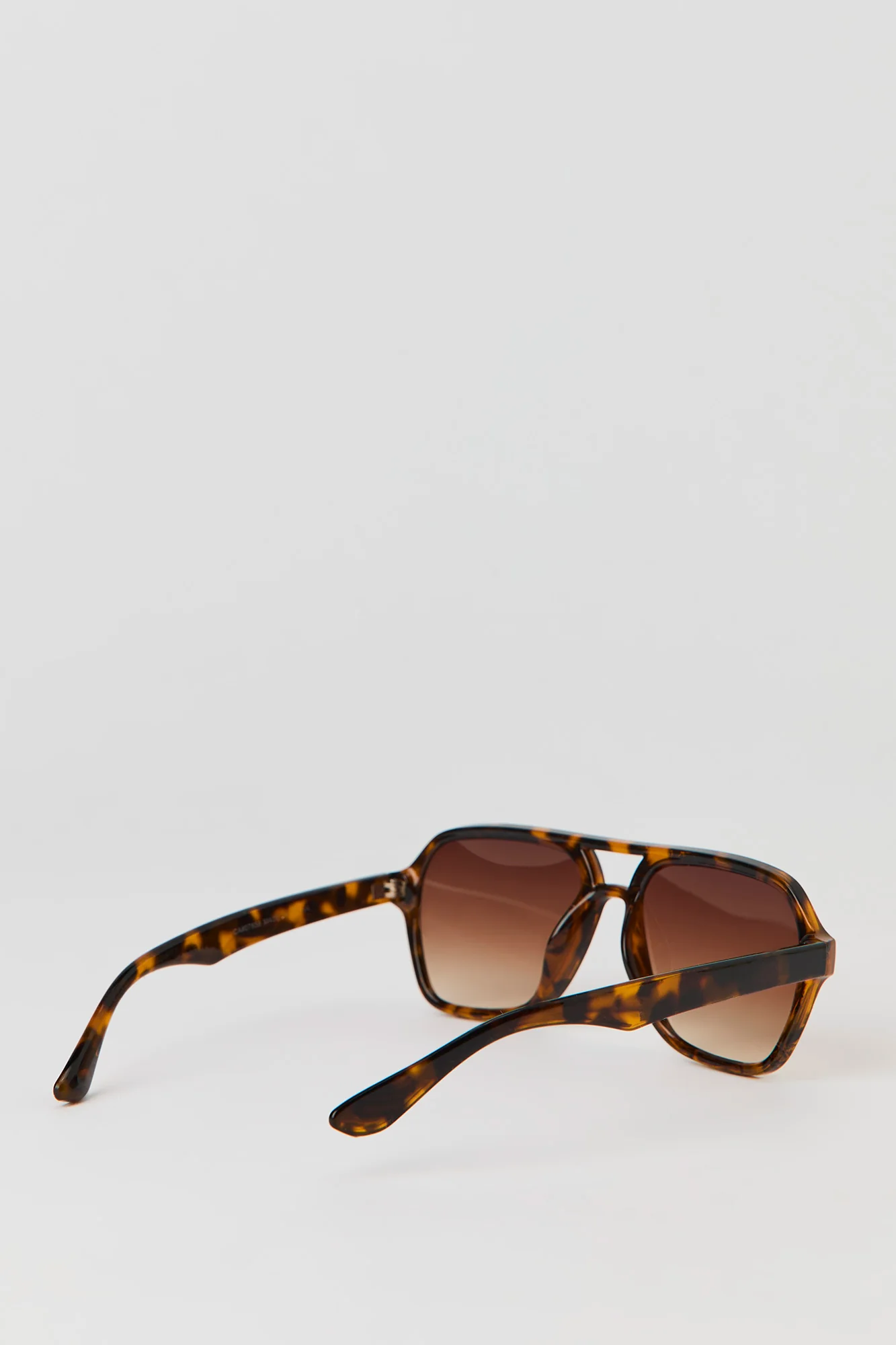 Lunettes de soleil aviateur épaisses - Image 6