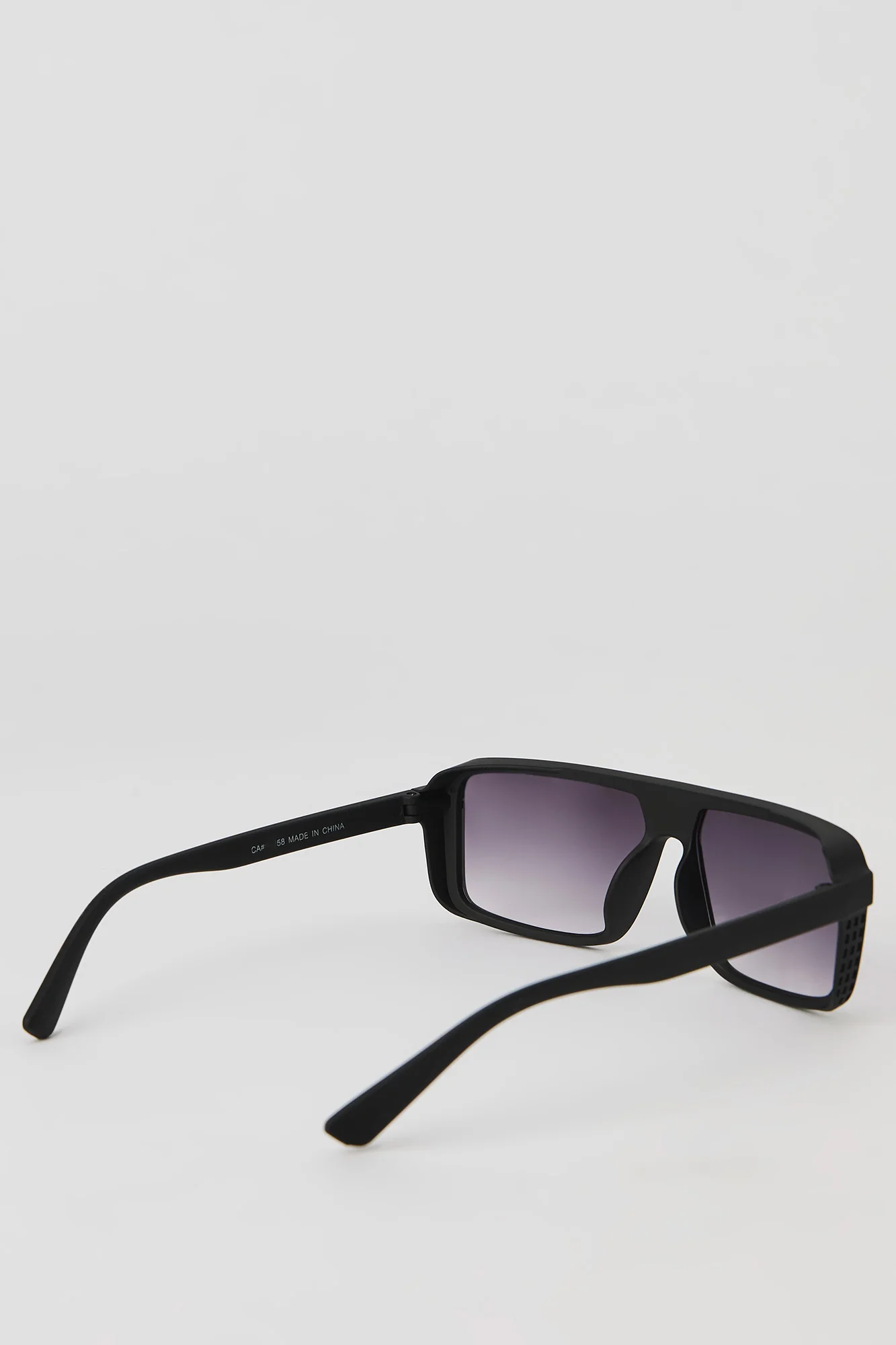 Lunettes de soleil carrées rétro - Image 6