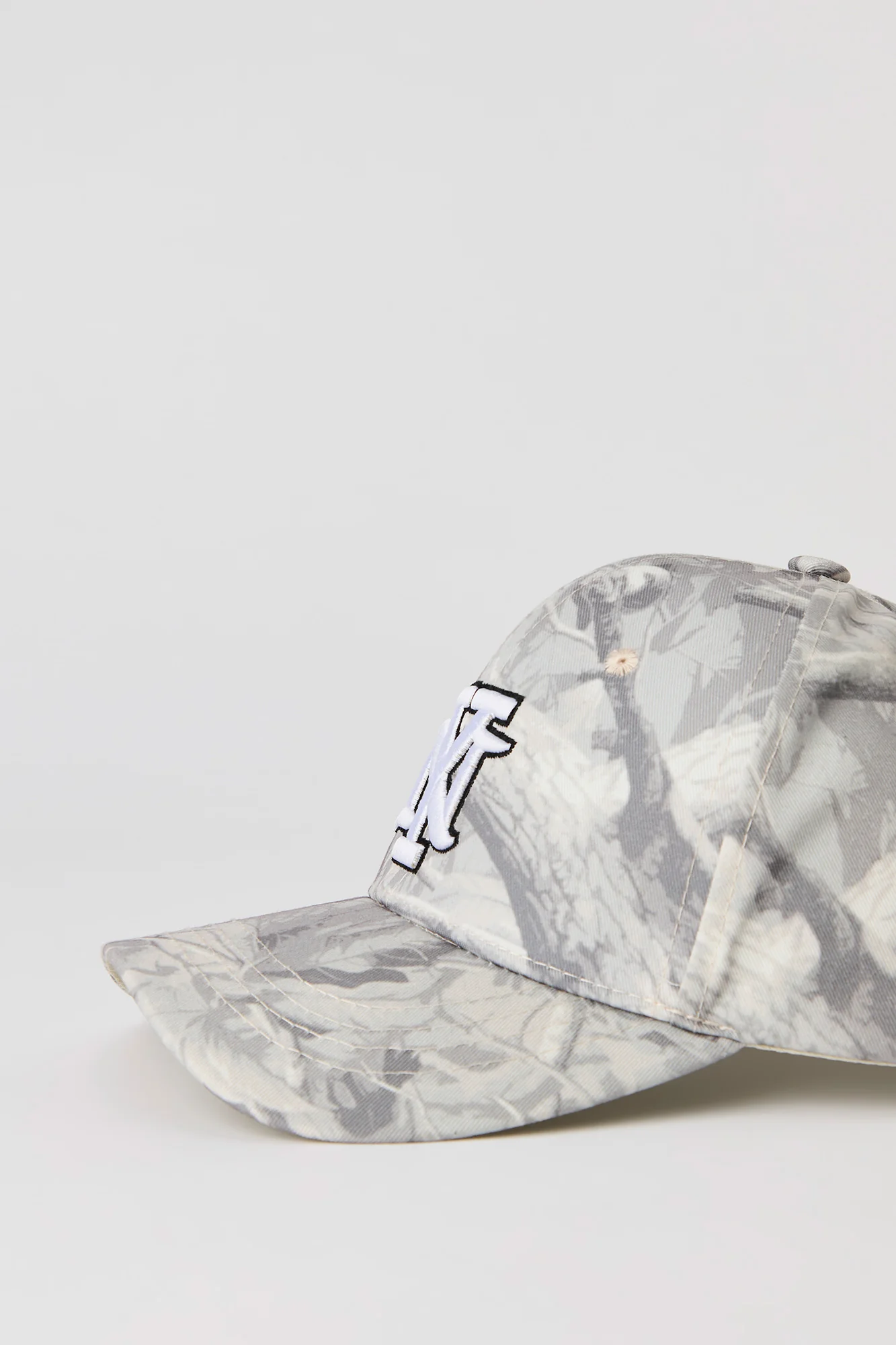 New York Embroidered Baseball Hat - Image 11