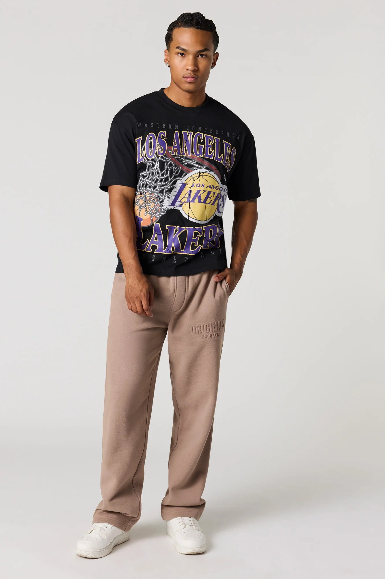 LA Lakers Relaxed Graphic T-Shirt - Image 3