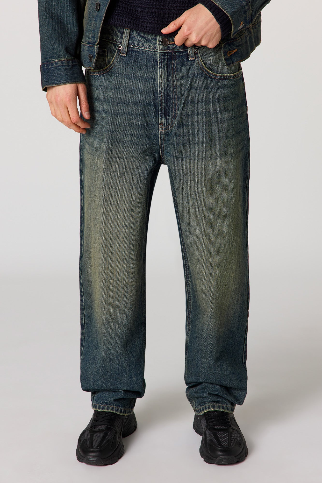 Dark Washed Baggy Jean