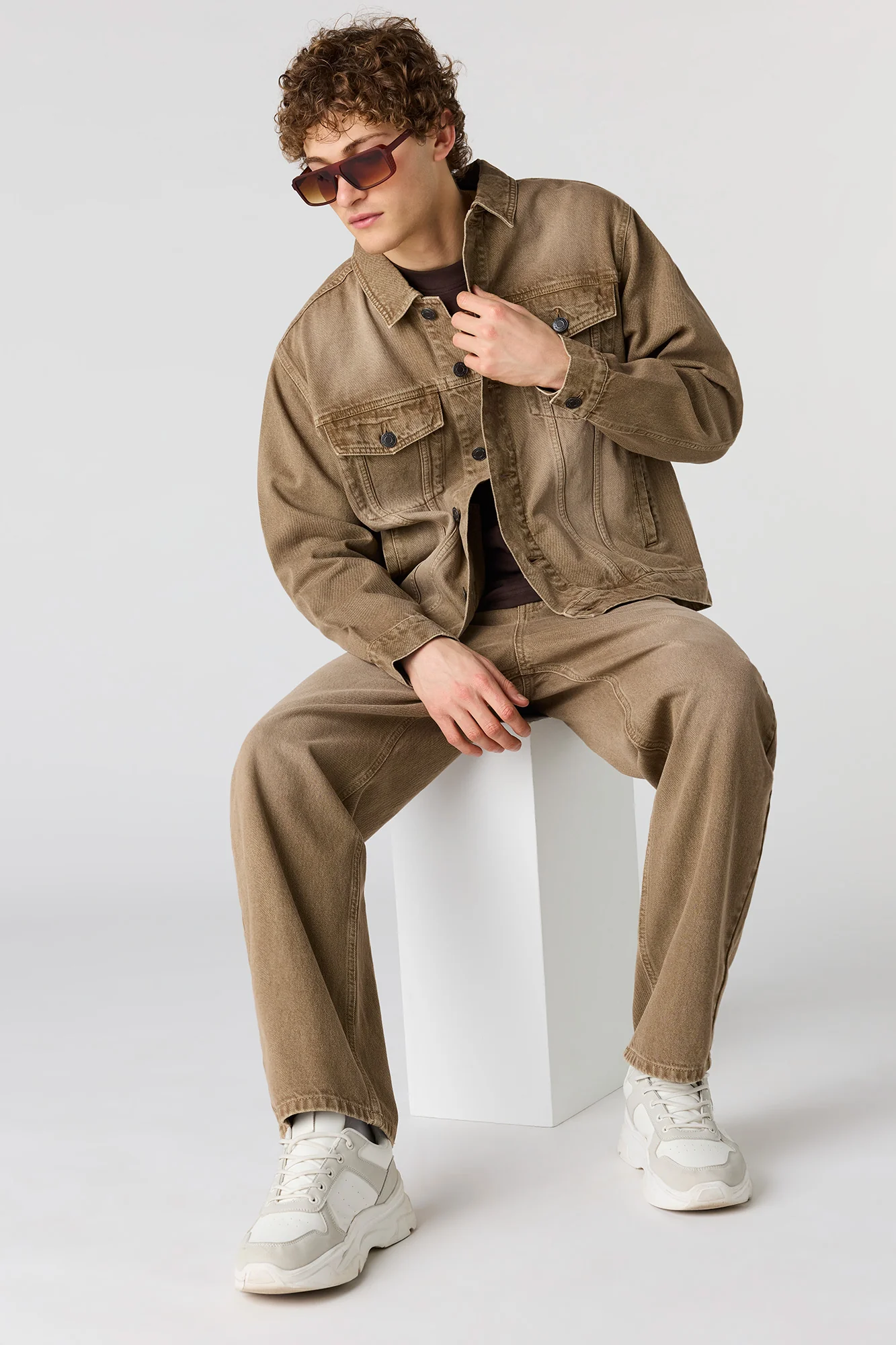 Baggy Light Brown Jean - Image 4