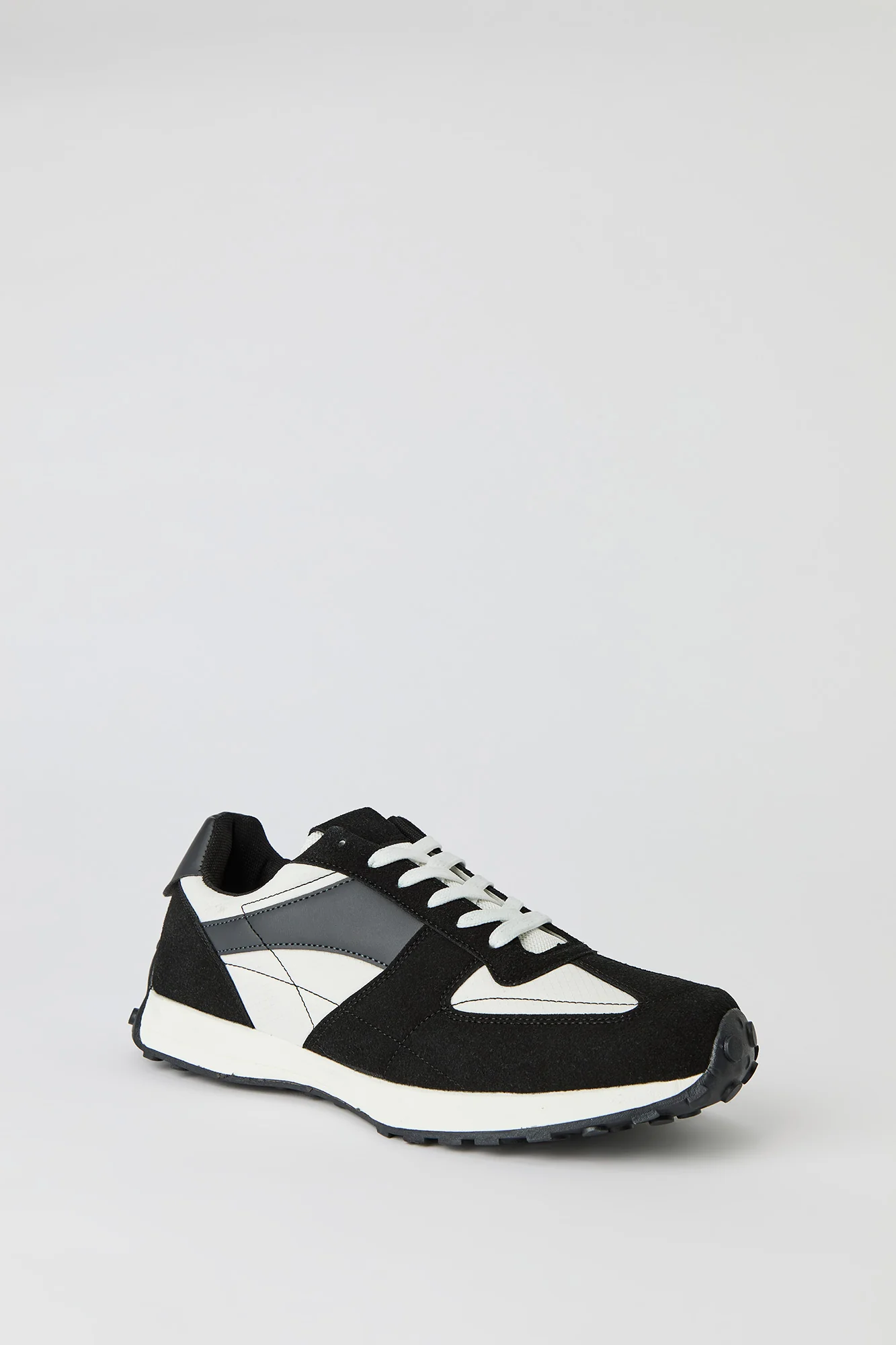 Colourblock Tread Sole Sneaker - Image 2