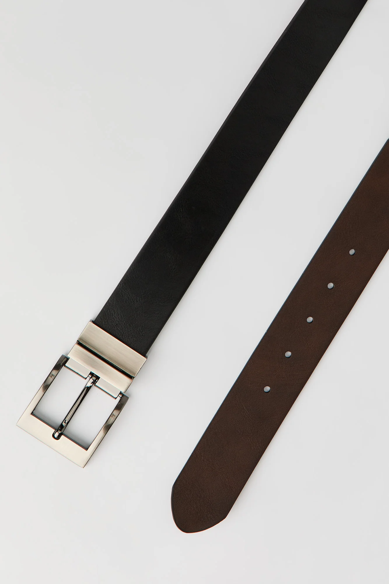 Faux Leather Reversible Belt - Image 4