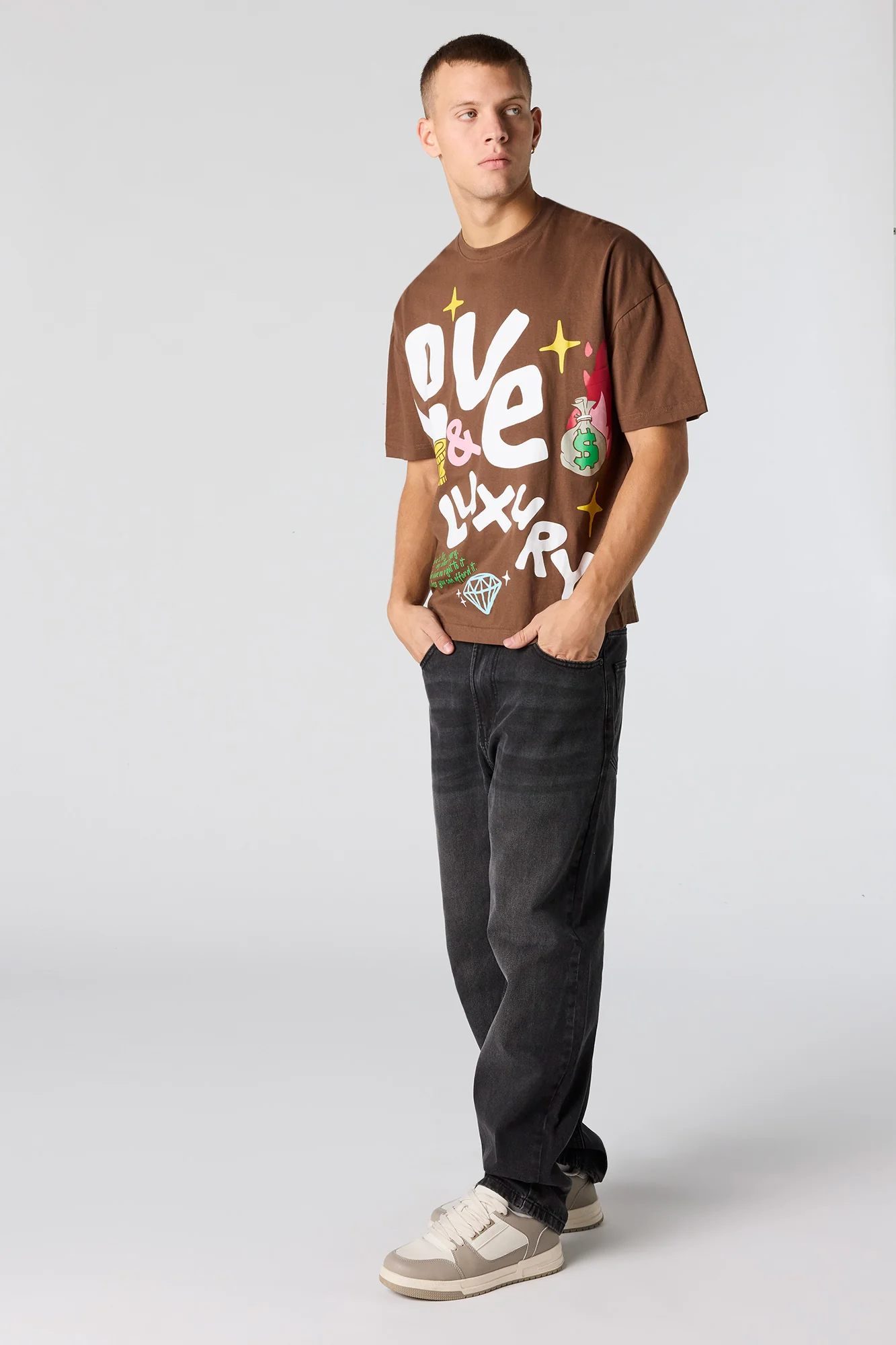 Premium Heavyweight Cotton Love & Luxury Graphic T-Shirt - Image 3