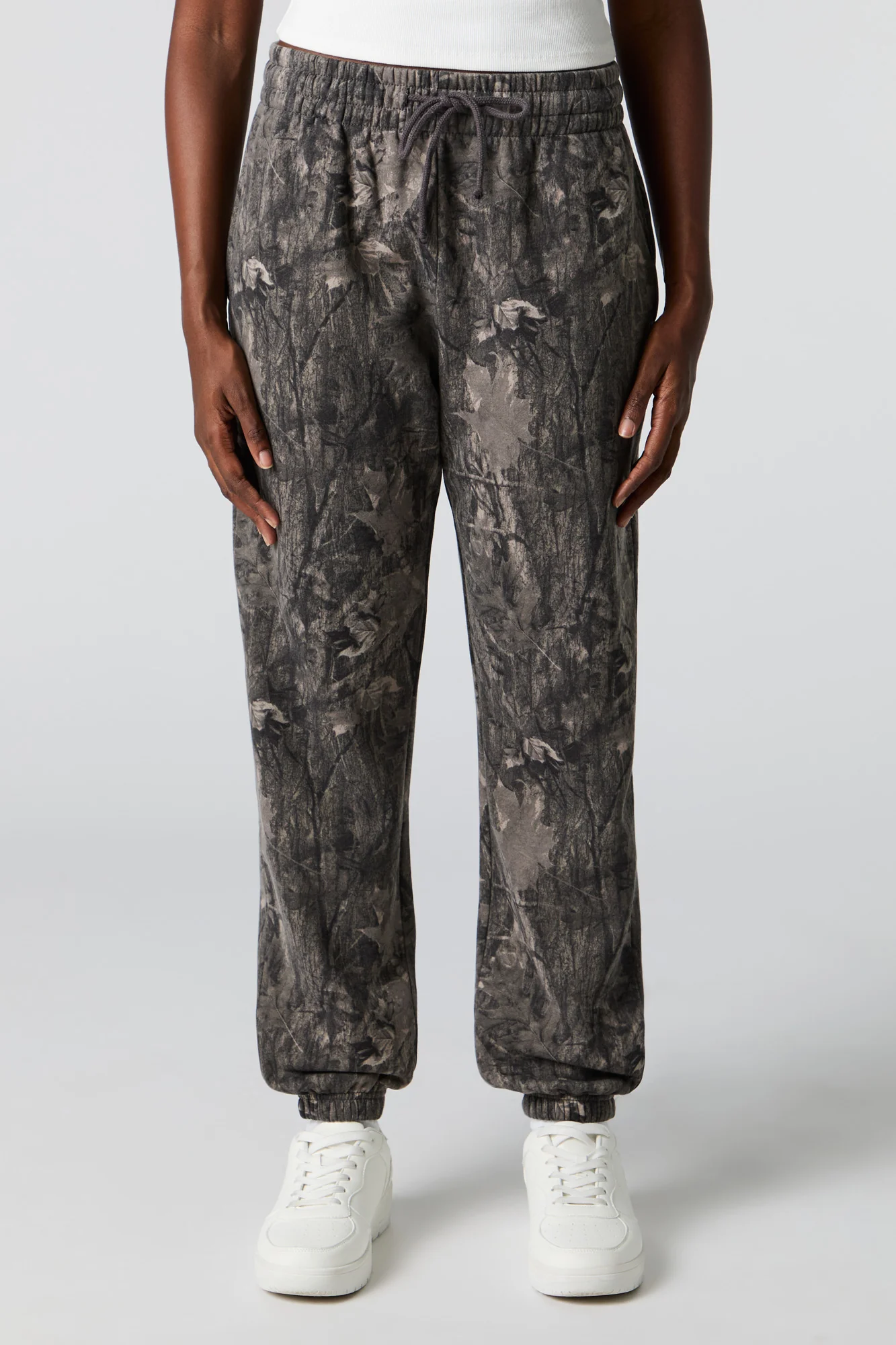 High Rise Fleece Jogger - Image 20
