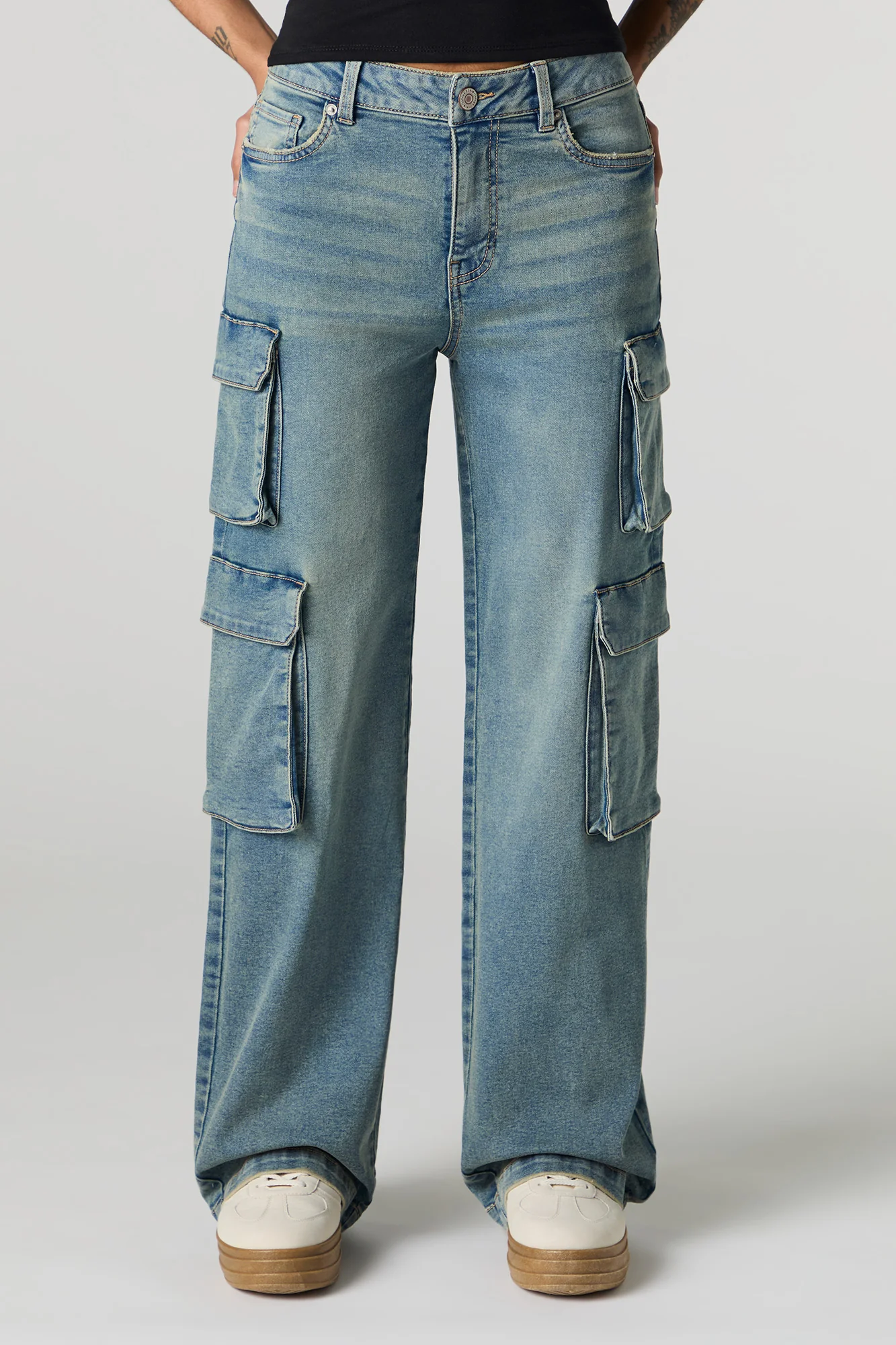 Jean cargo mi-taille avec poches multiples - Image 9