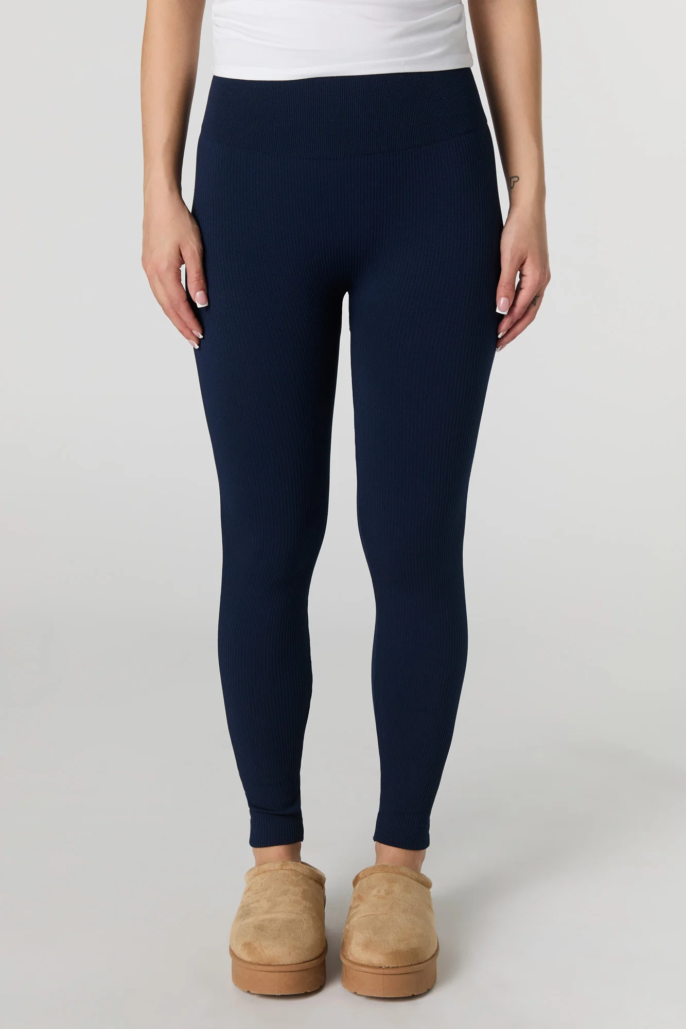High Rise Seamless Ribbed Legging - Image 17