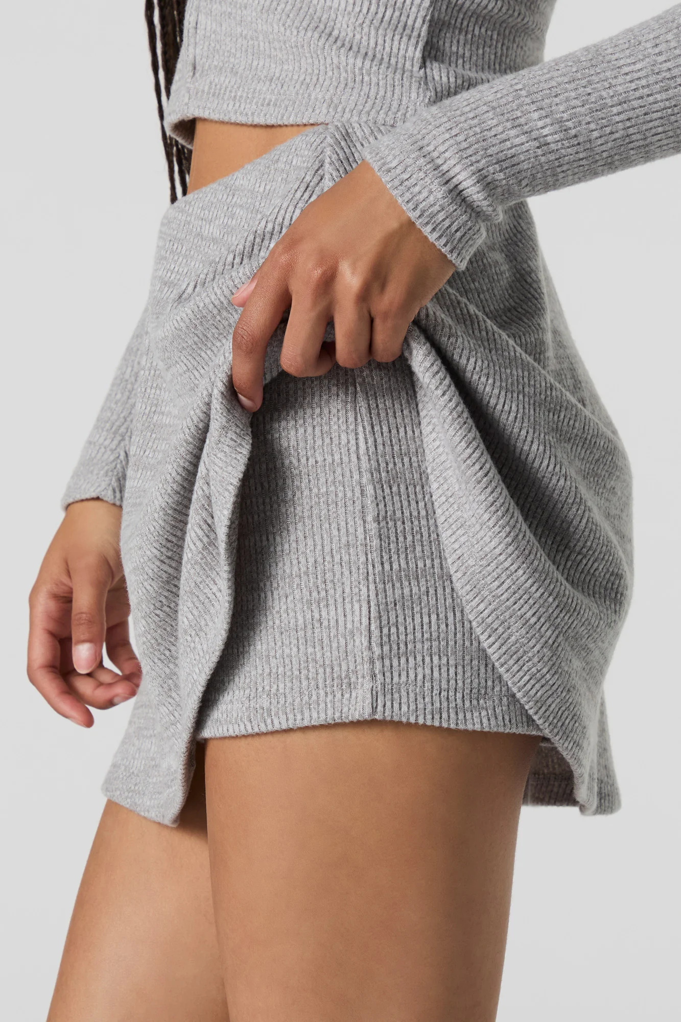 Jupe-short en tricot côtelé fluide - Image 8