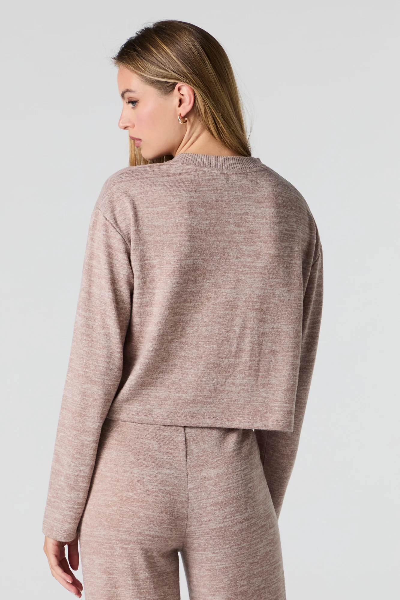 Chandail court en tricot - Image 8