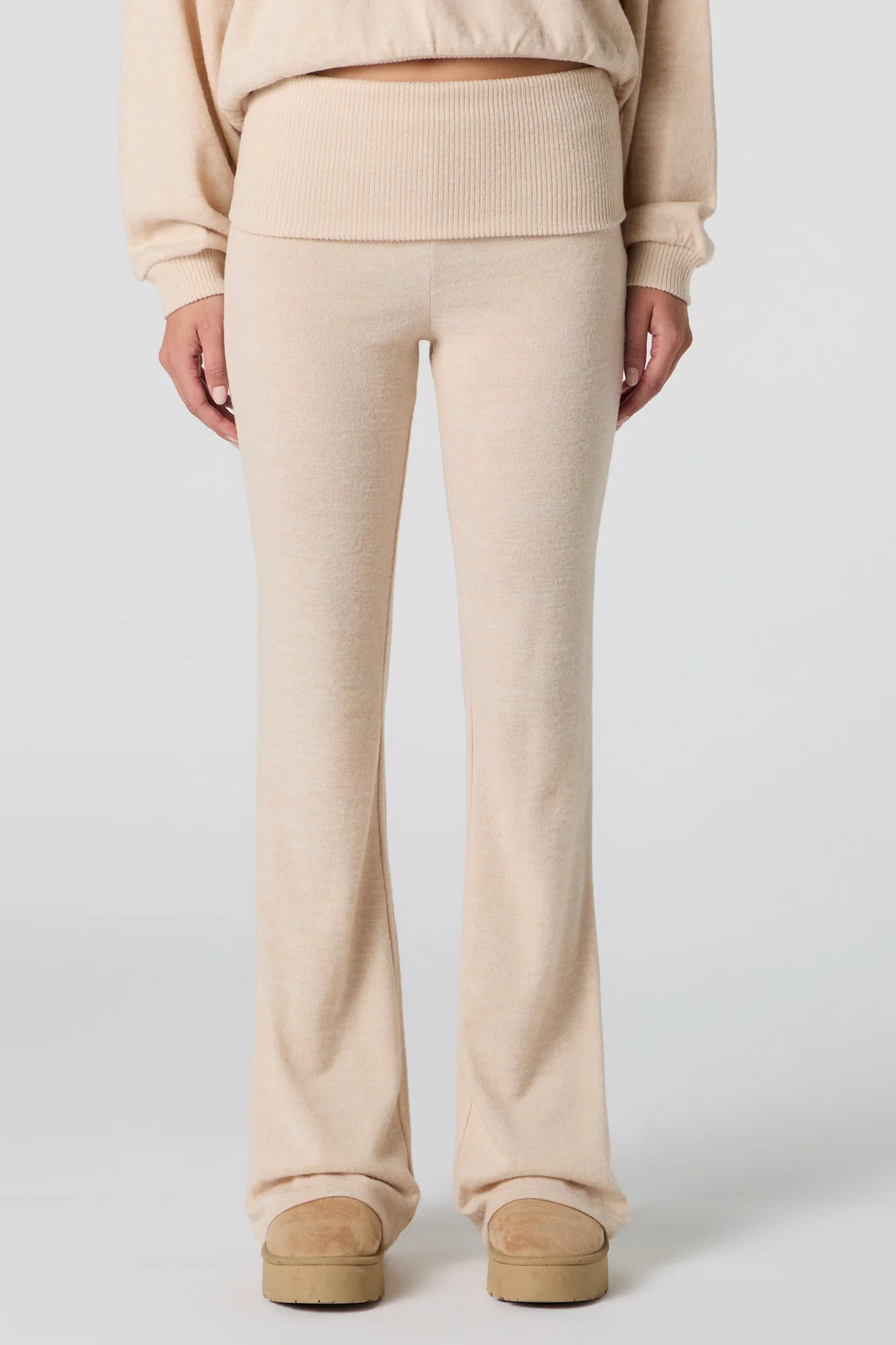 Pantalon à jambe évasée en tricot avec taille pliée - Image 2