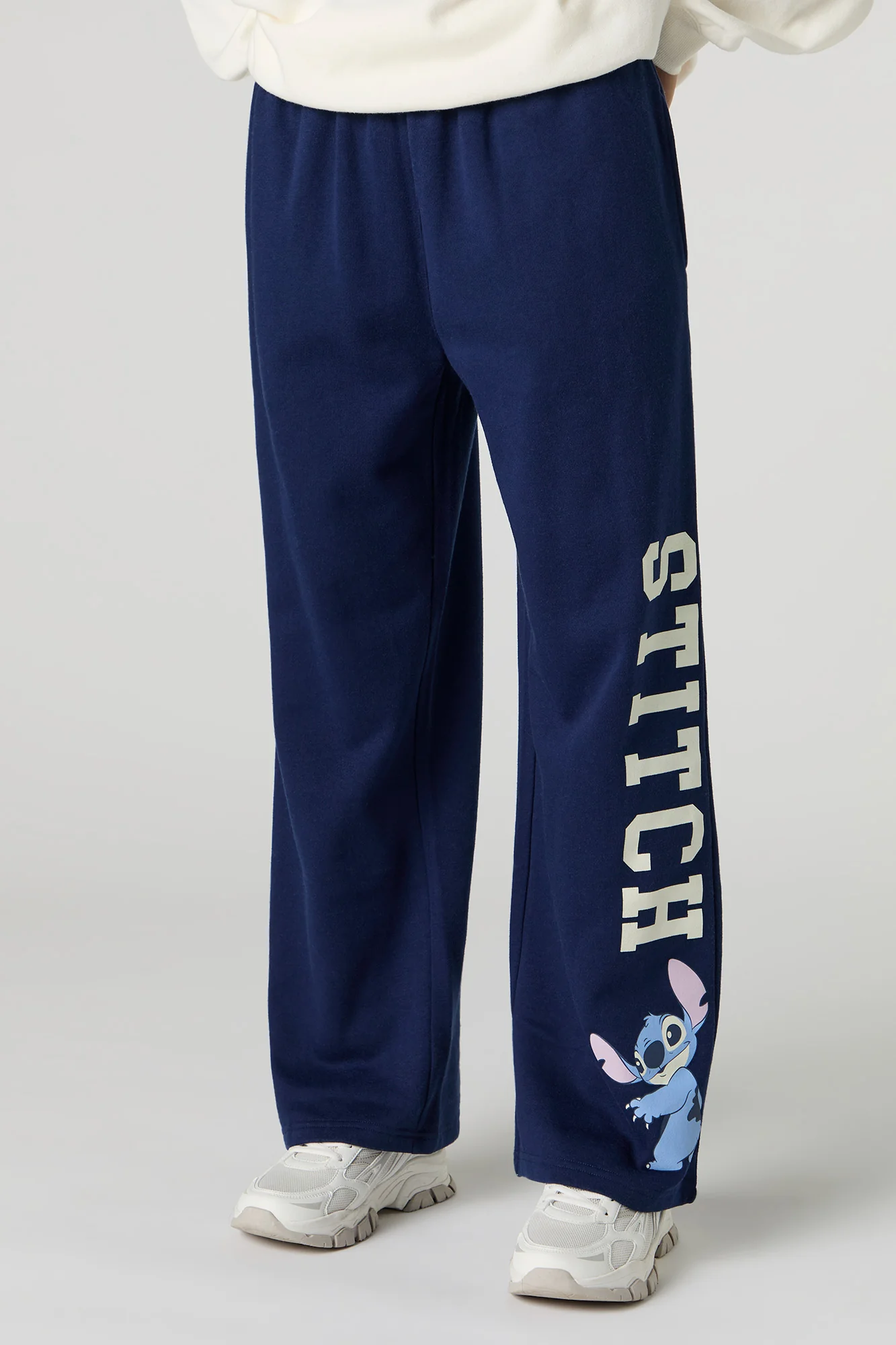 Pantalon d'entraînement à jambe évasée en molleton à imprimé Stitch - Image 2
