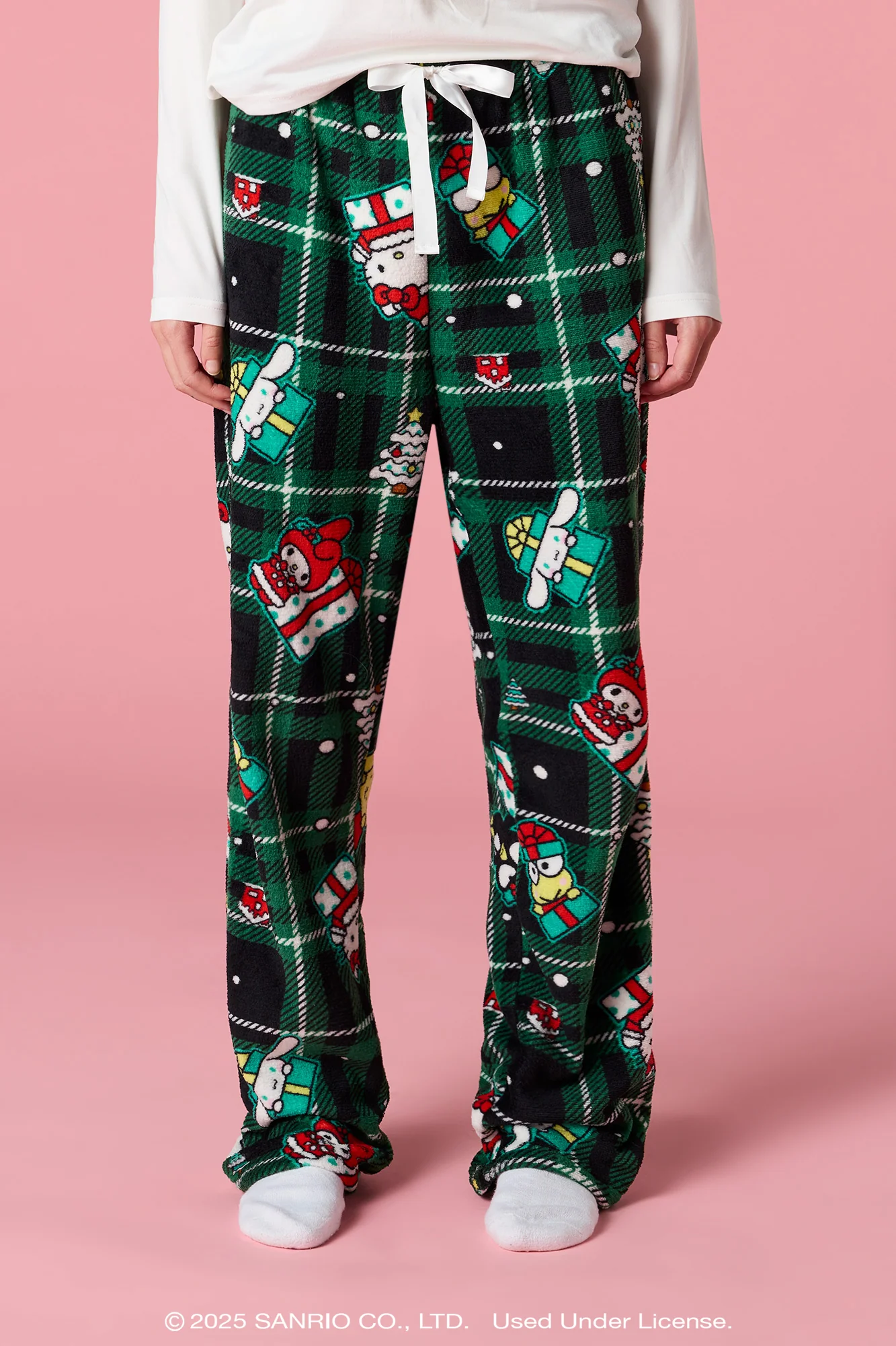 Hello Kitty® and Friends Womens Christmas Pajama Set - Image 3