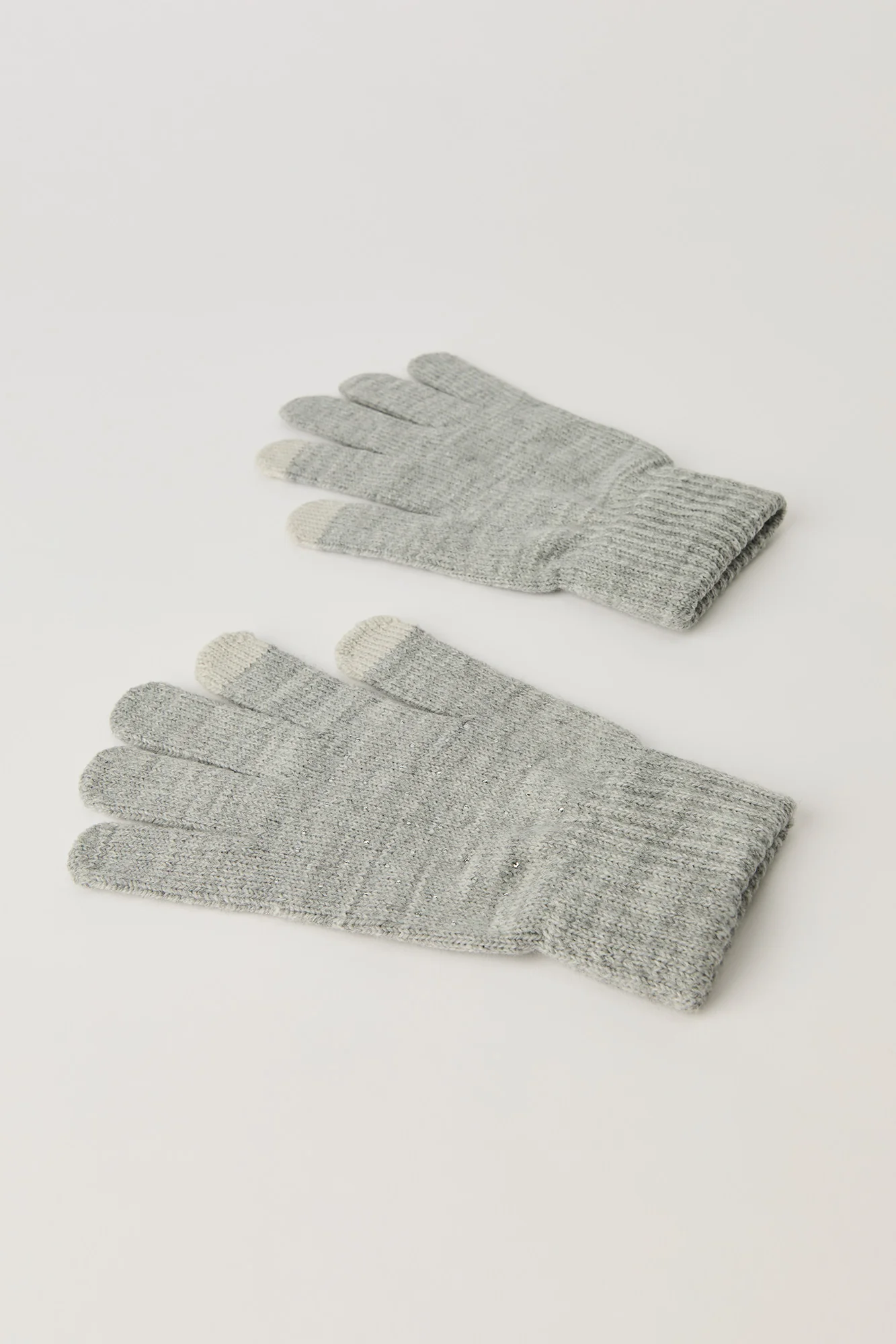 Rhinestone Beanie & Gloves Set (3 Pcs) - Image 9