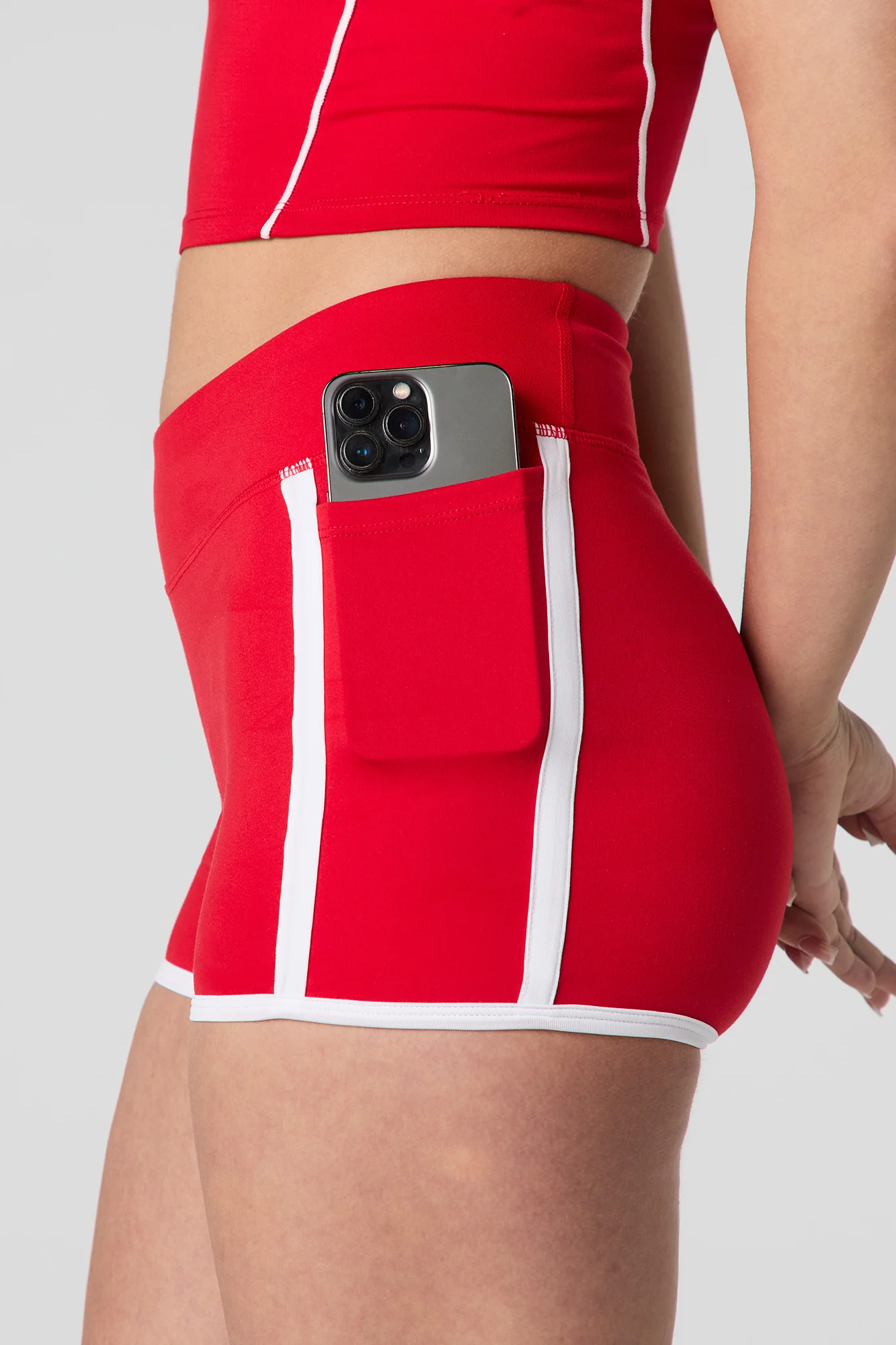 Sommer Ray Active Contrast Short - Image 4