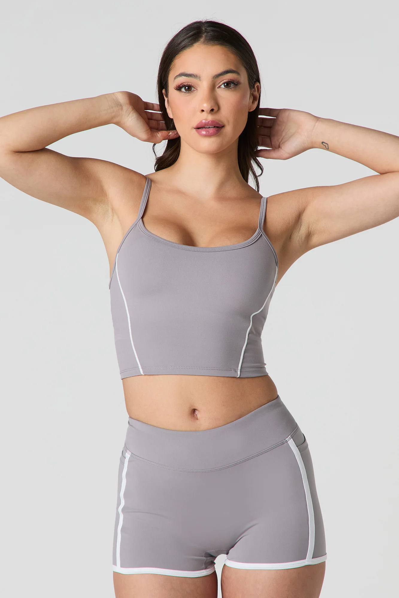 Sommer Ray Active Contrast Short - Image 9