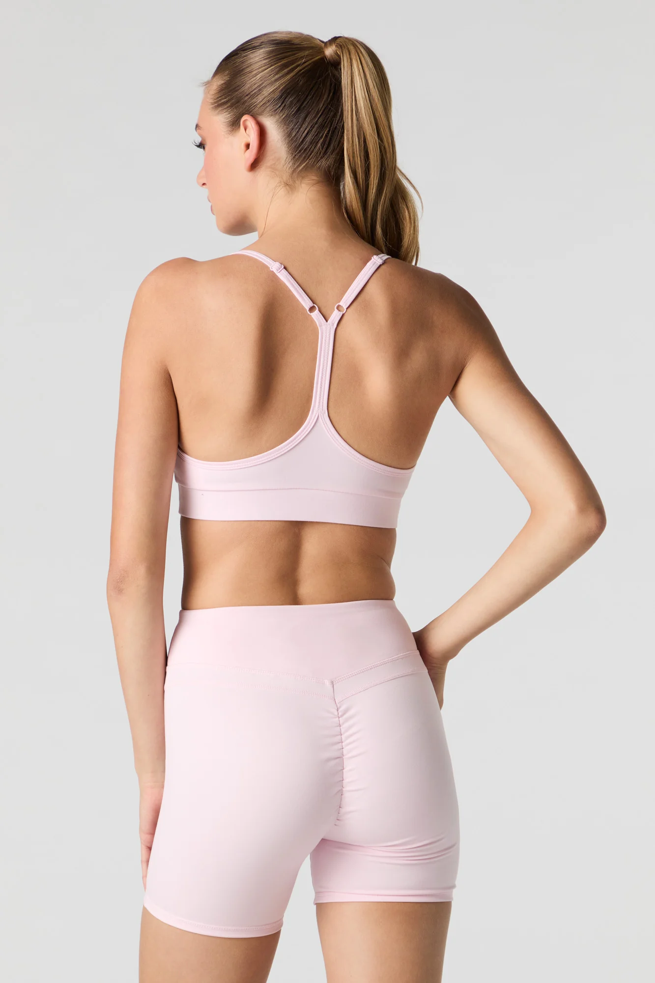 Active Ruched Back Biker Short - Image 11