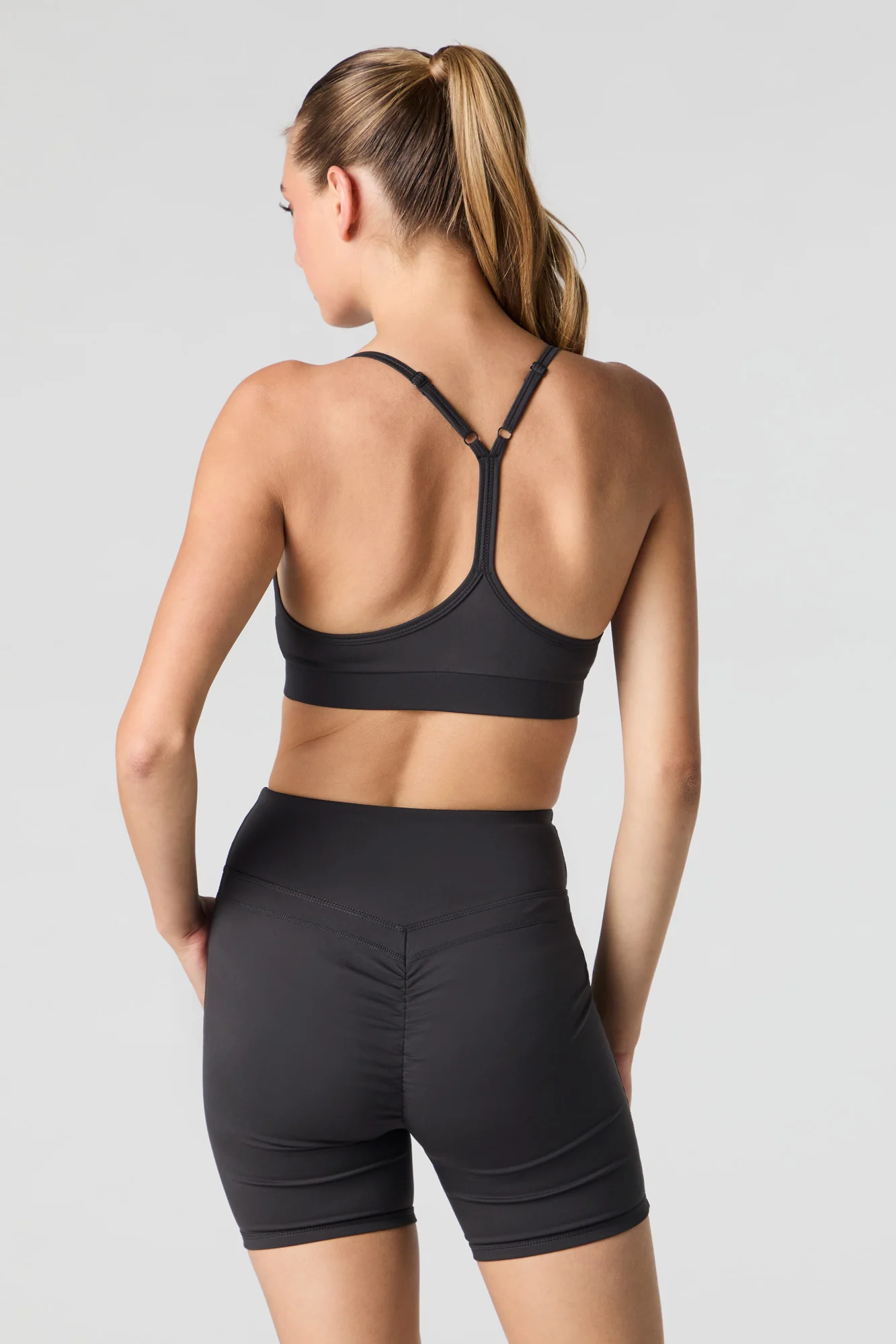 Active Ruched Back Biker Short - Image 8